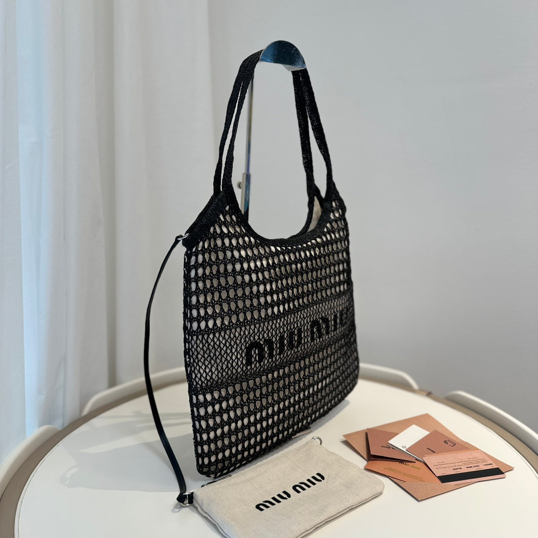 Miu' beach tote bag black canvas