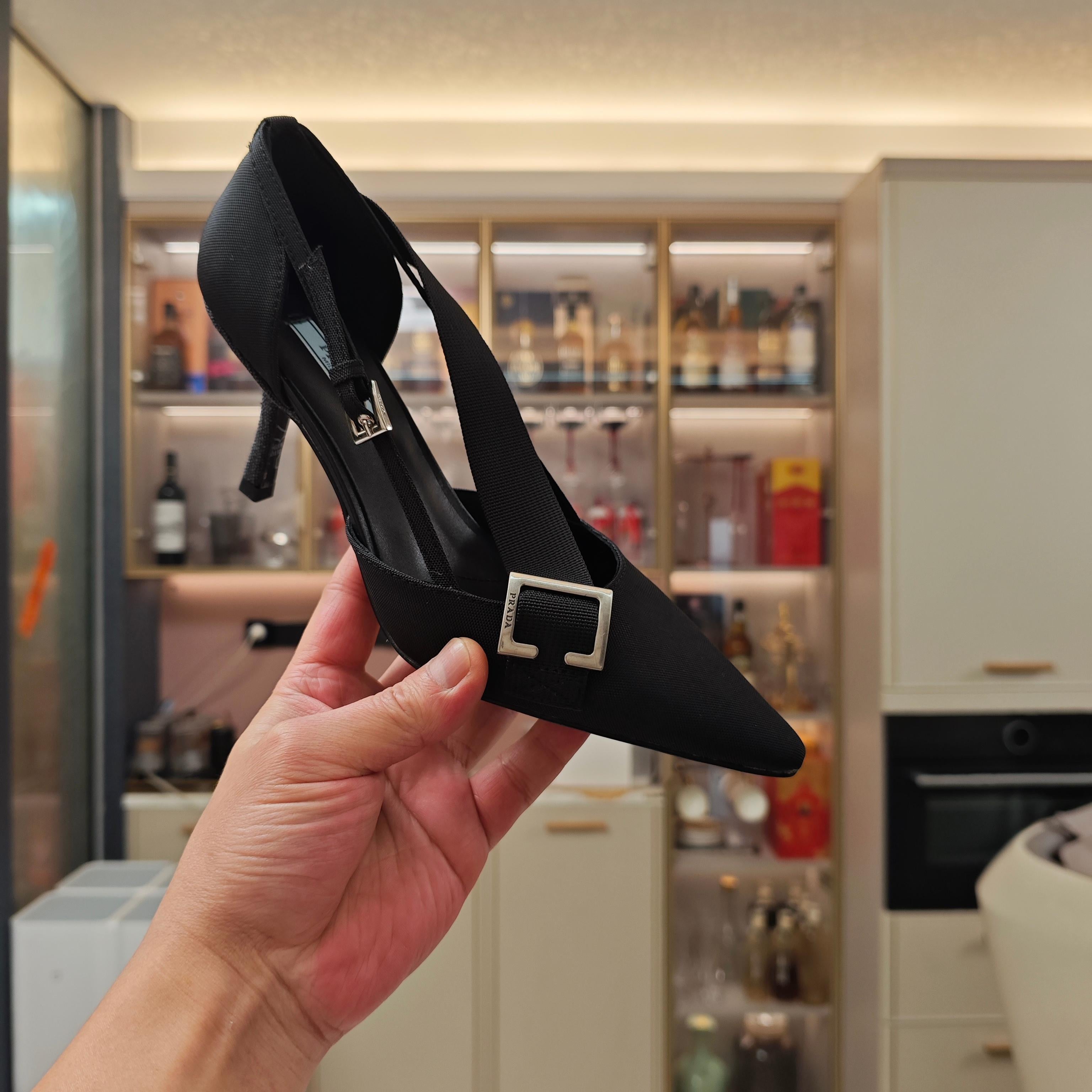 PRA 26S High Heel Pump 70 Black Canvas 630560