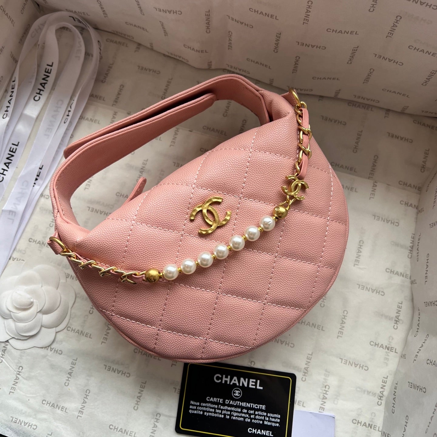 Chanel 2026 Quilted Pearl Chain Pouch Hobo Bag 19cm Grained Calfskin