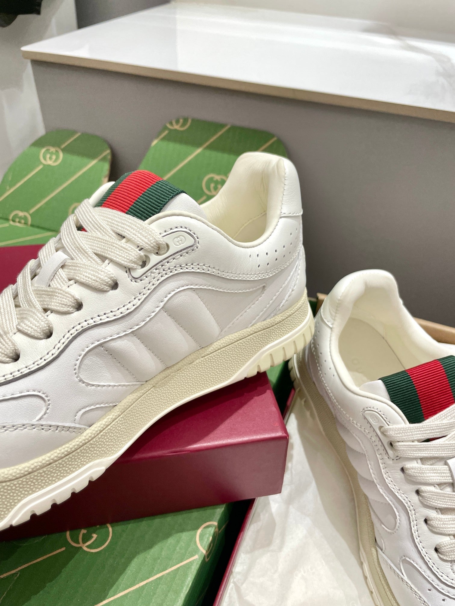 GG 26 Sneaker White Cowhide 632874