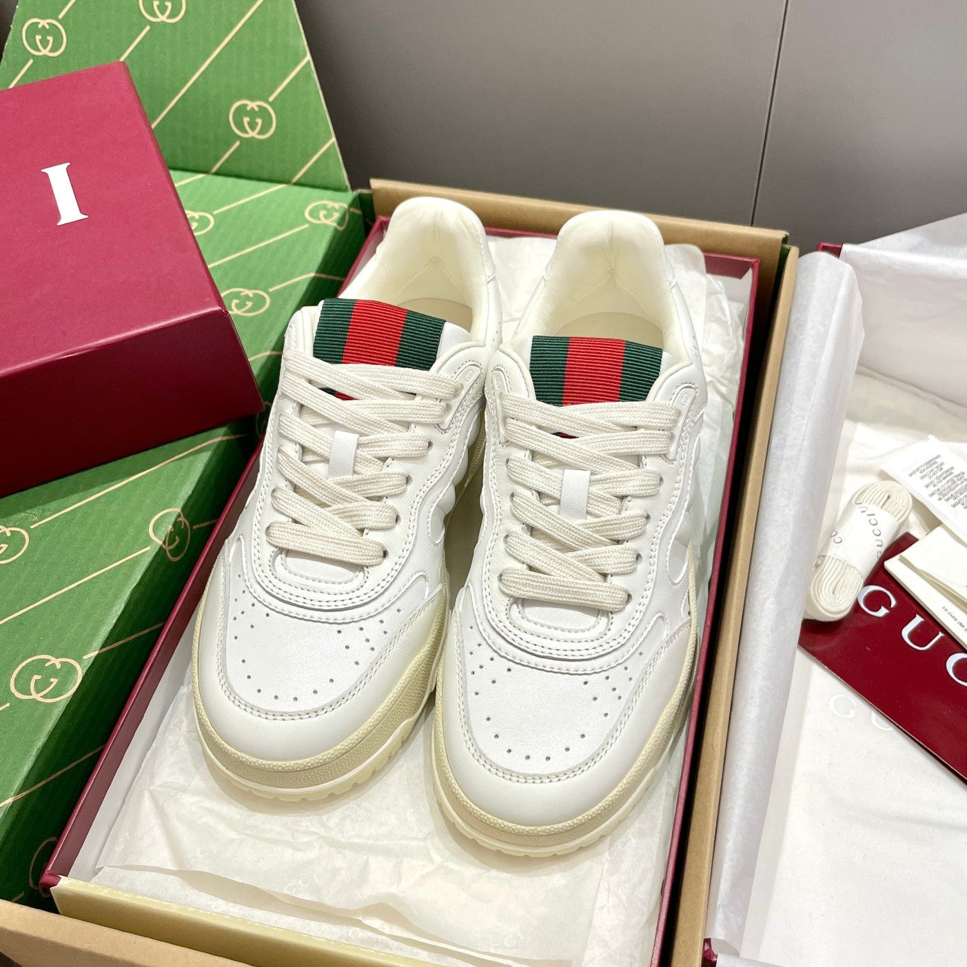 GG 26 Sneaker White Cowhide 632874