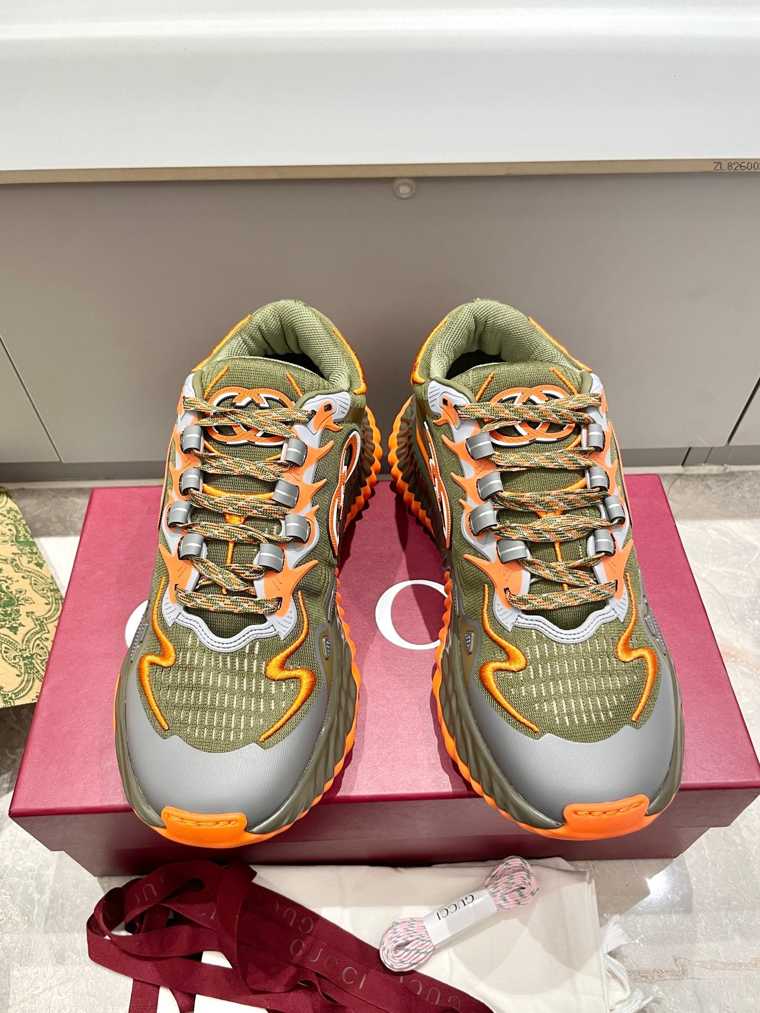 GG 26 Casual Sneakers Olive Green Orange Mesh Fabric 632855