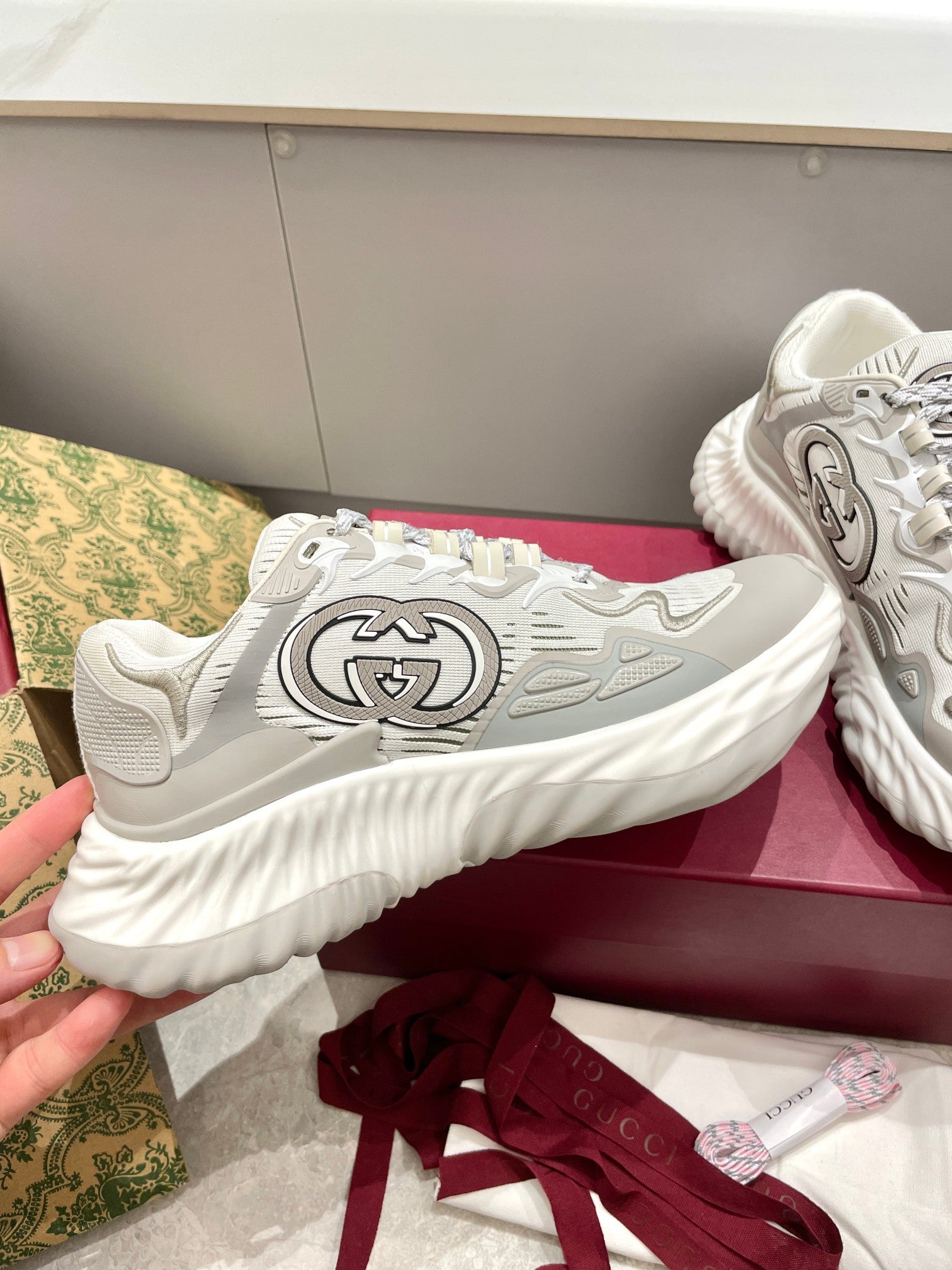 GG 26 Casual Sneakers Light Gray White Mesh Fabric 632856