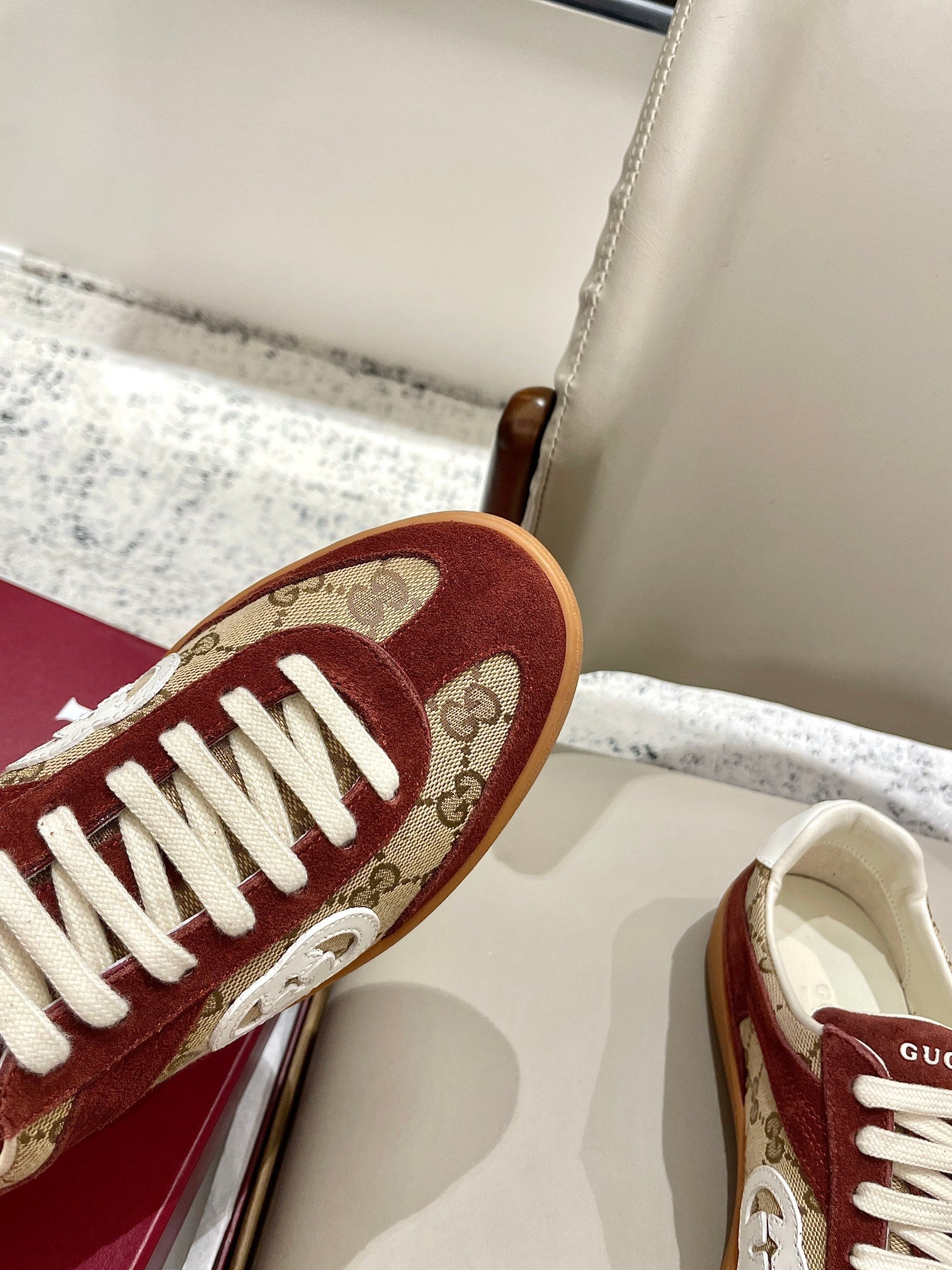 GG 26 Sneaker Dark Red Canvas Suede 632817