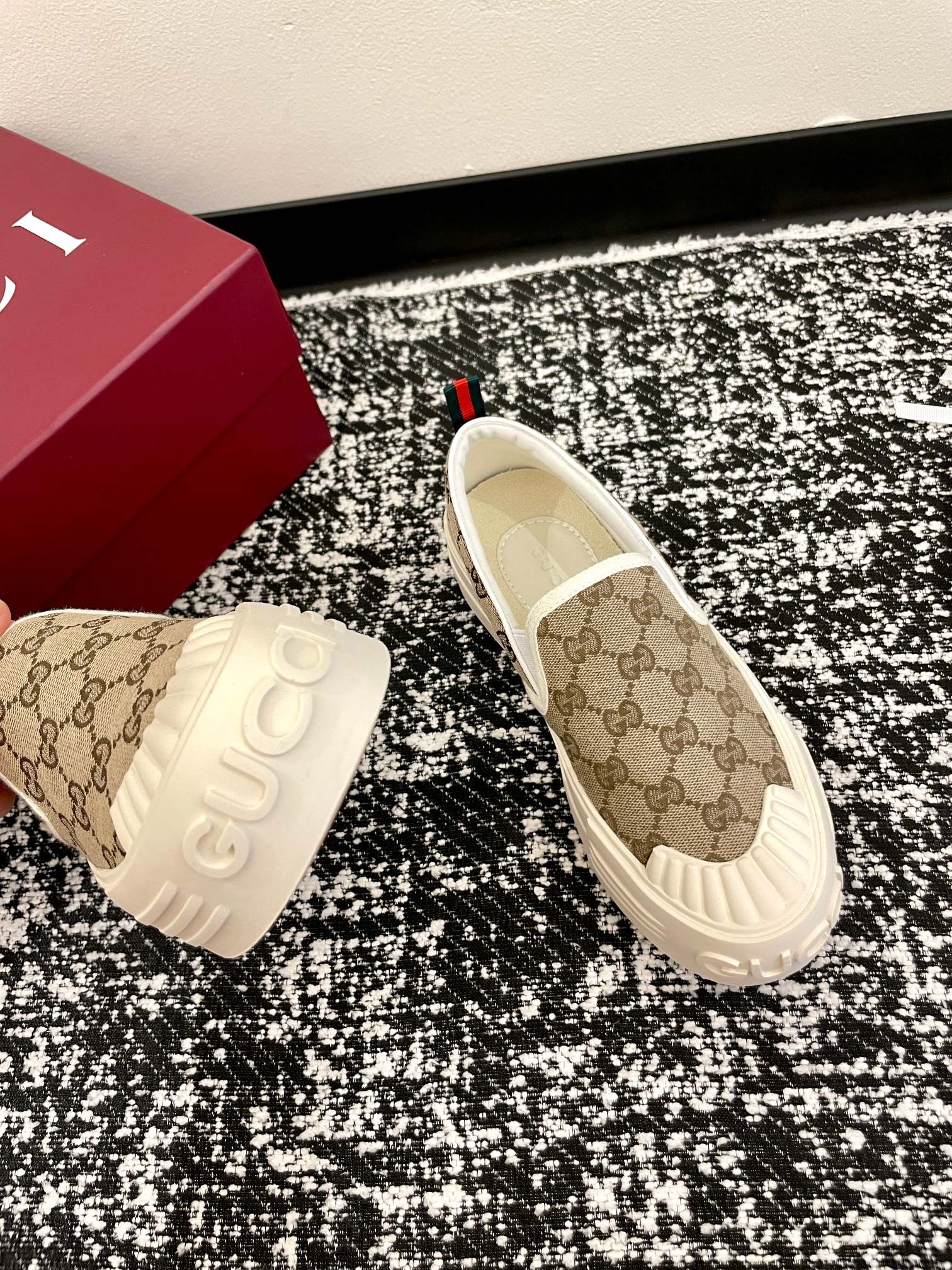 GG 26 Platform Loafers Beige White Monogram Denim 632826