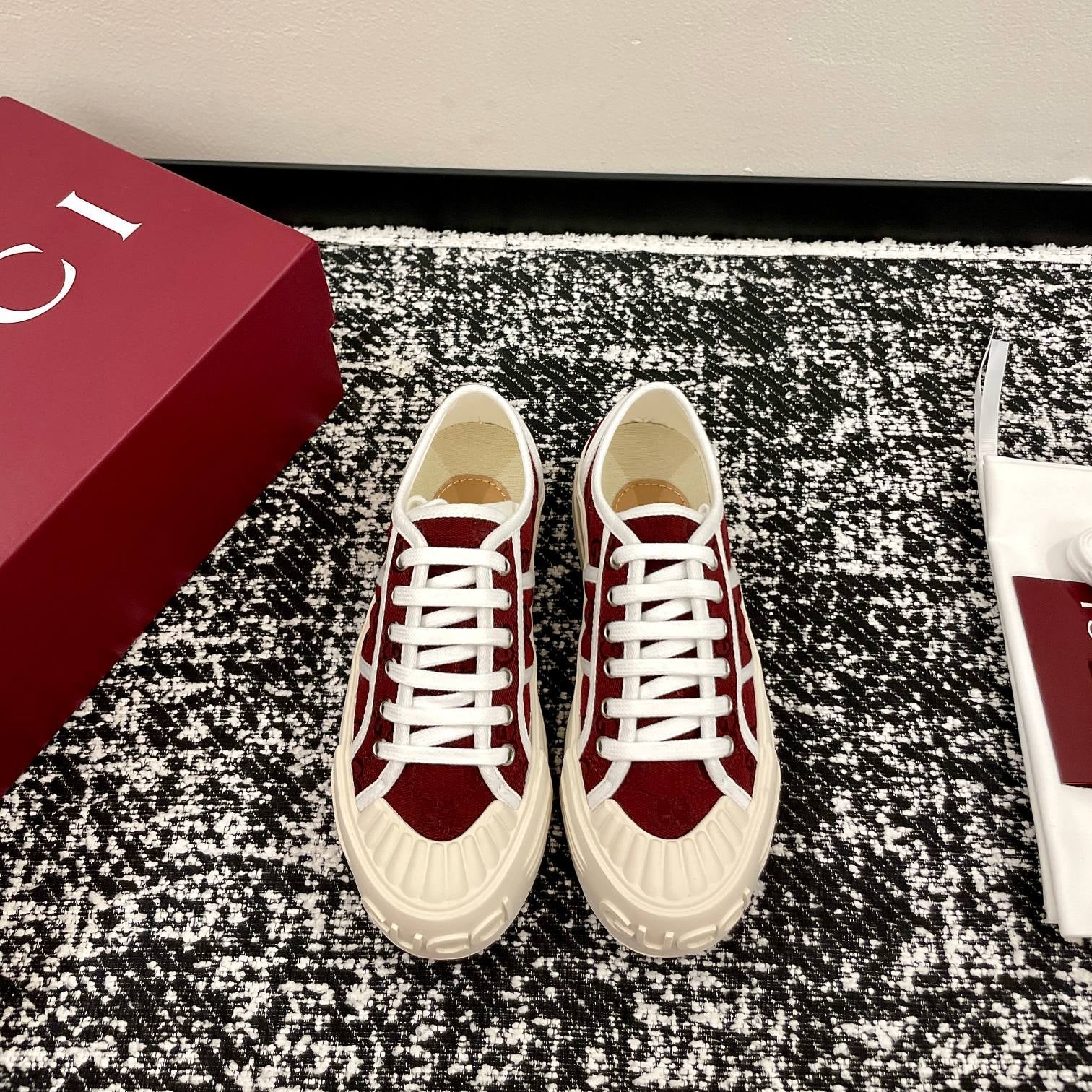 GG 26 Sneaker White Dark Red Canvas Leather 632822