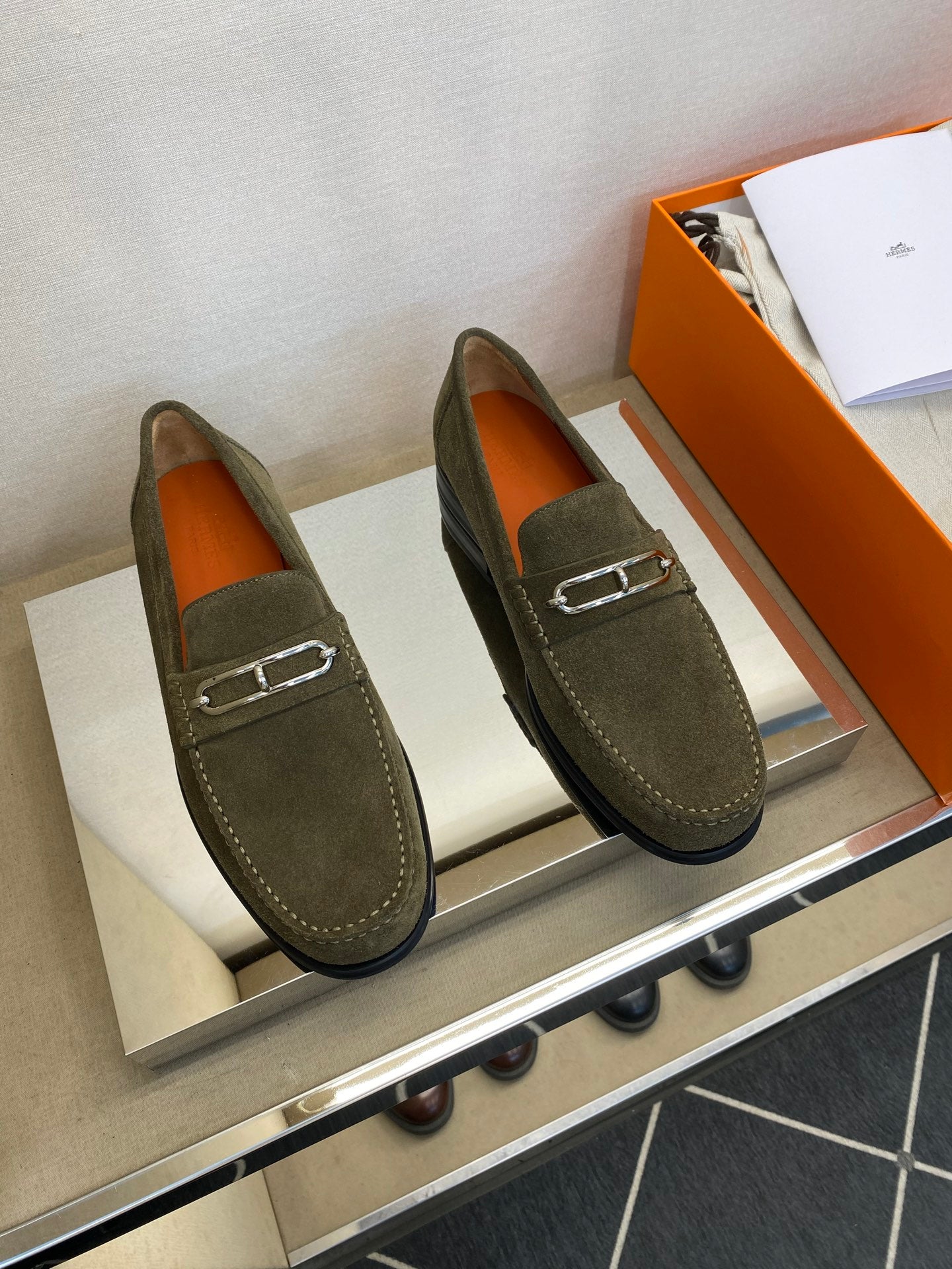 HM Men's Colette Loafer Olive Green Suede 680423