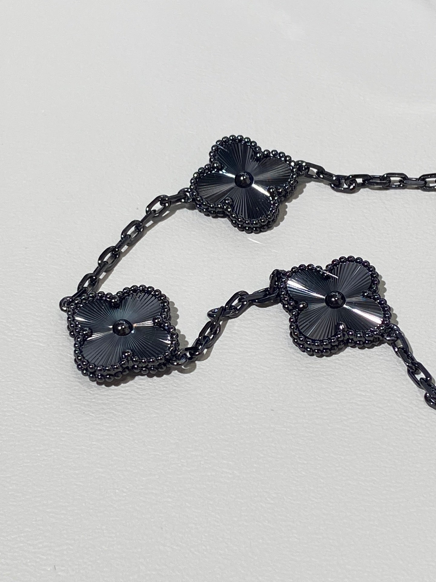 VCA Clover Vintage Black 5 Motifs Black Bracelet