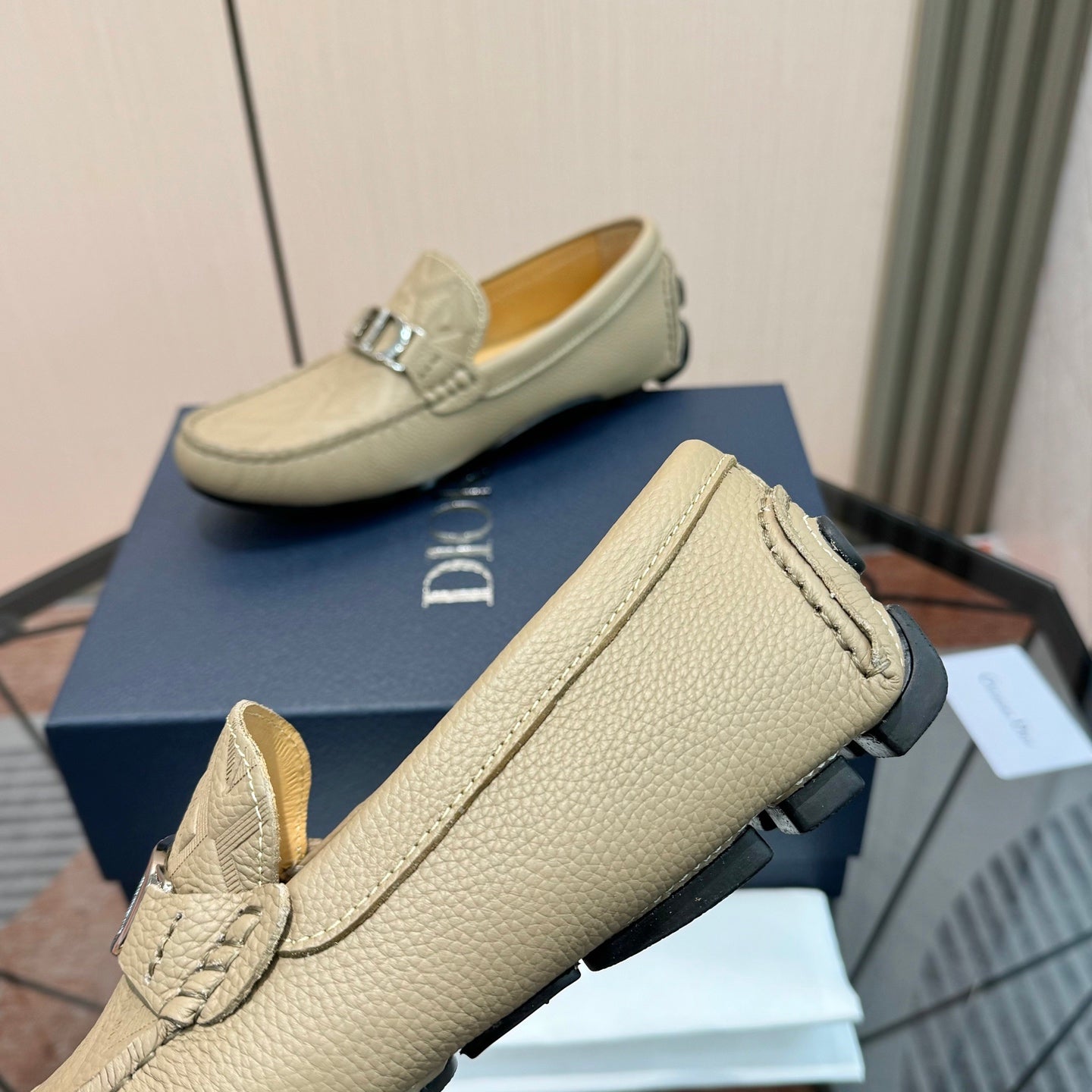 CD OdÃ©on Loafer Beige Calfskin 638582