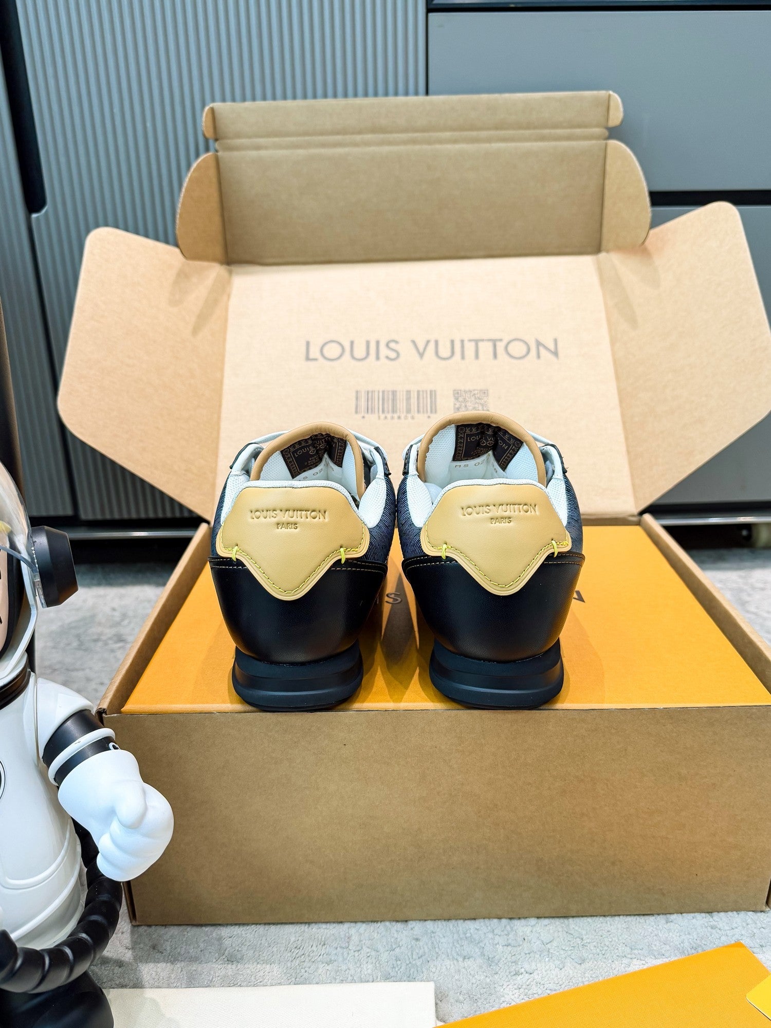 LV 26ss Platform Sneaker Navy Blue Black Cowhide 625419