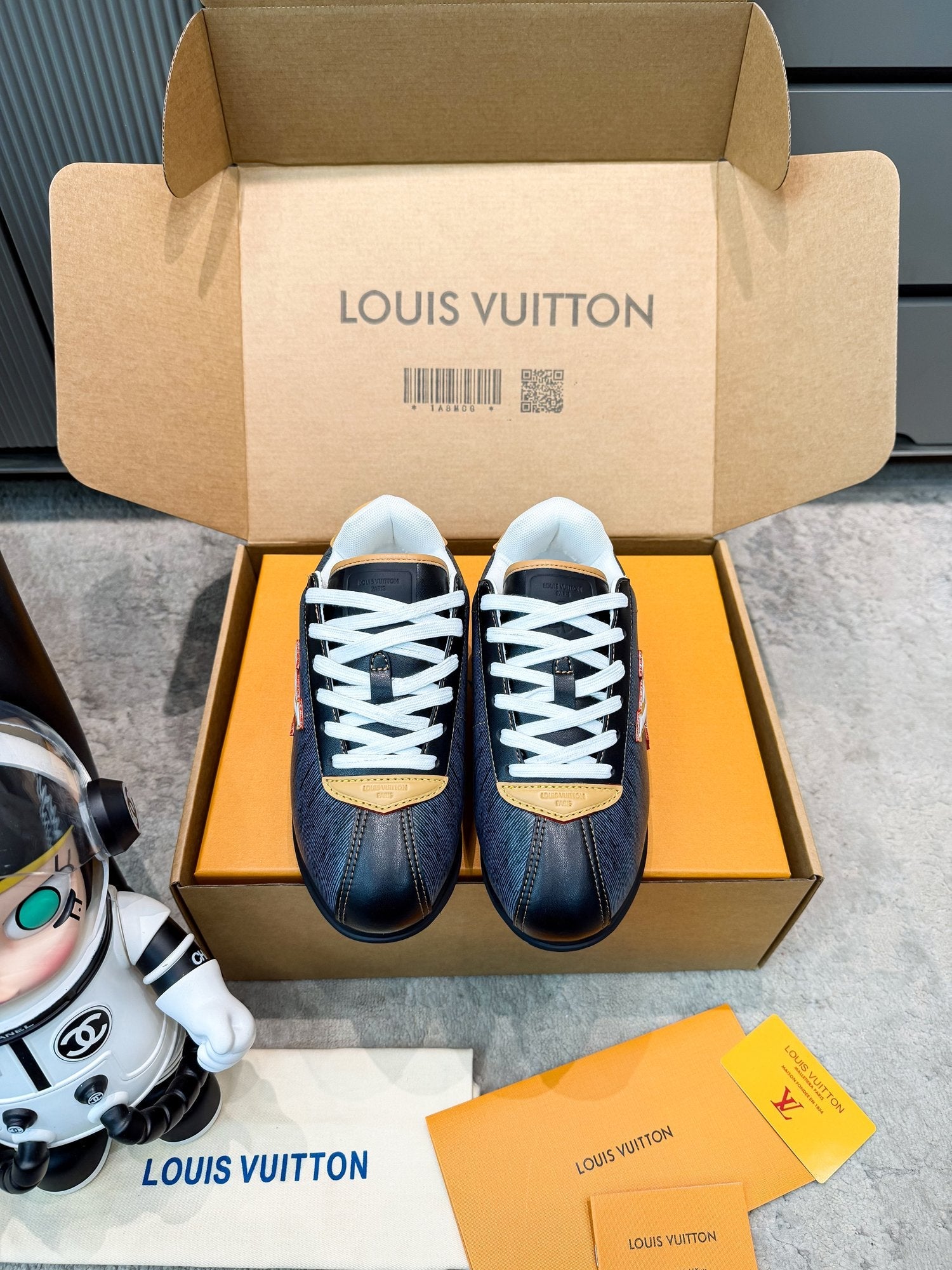 LV 26ss Platform Sneaker Navy Blue Black Cowhide 625419