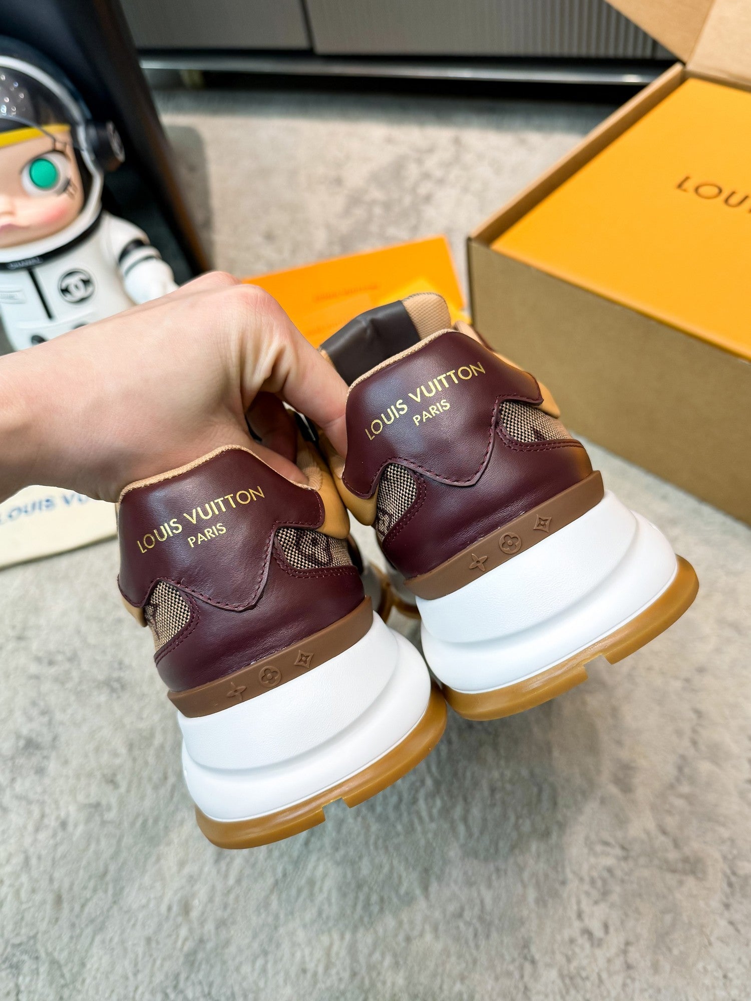 LV 26ss Platform Sneaker Burgundy Beige Black Cowhide 625422