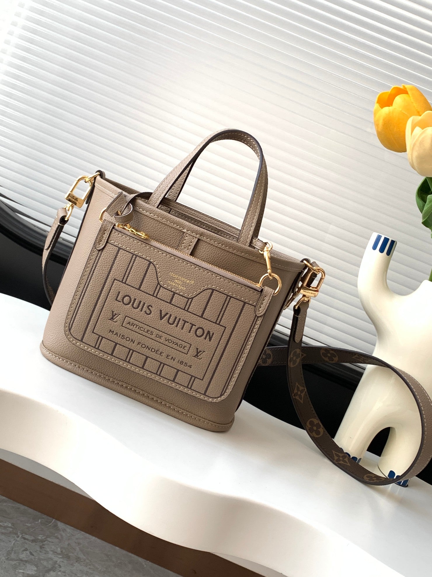 Neverfull 24 Bandoulière Inside Out BB Grey Calfskin