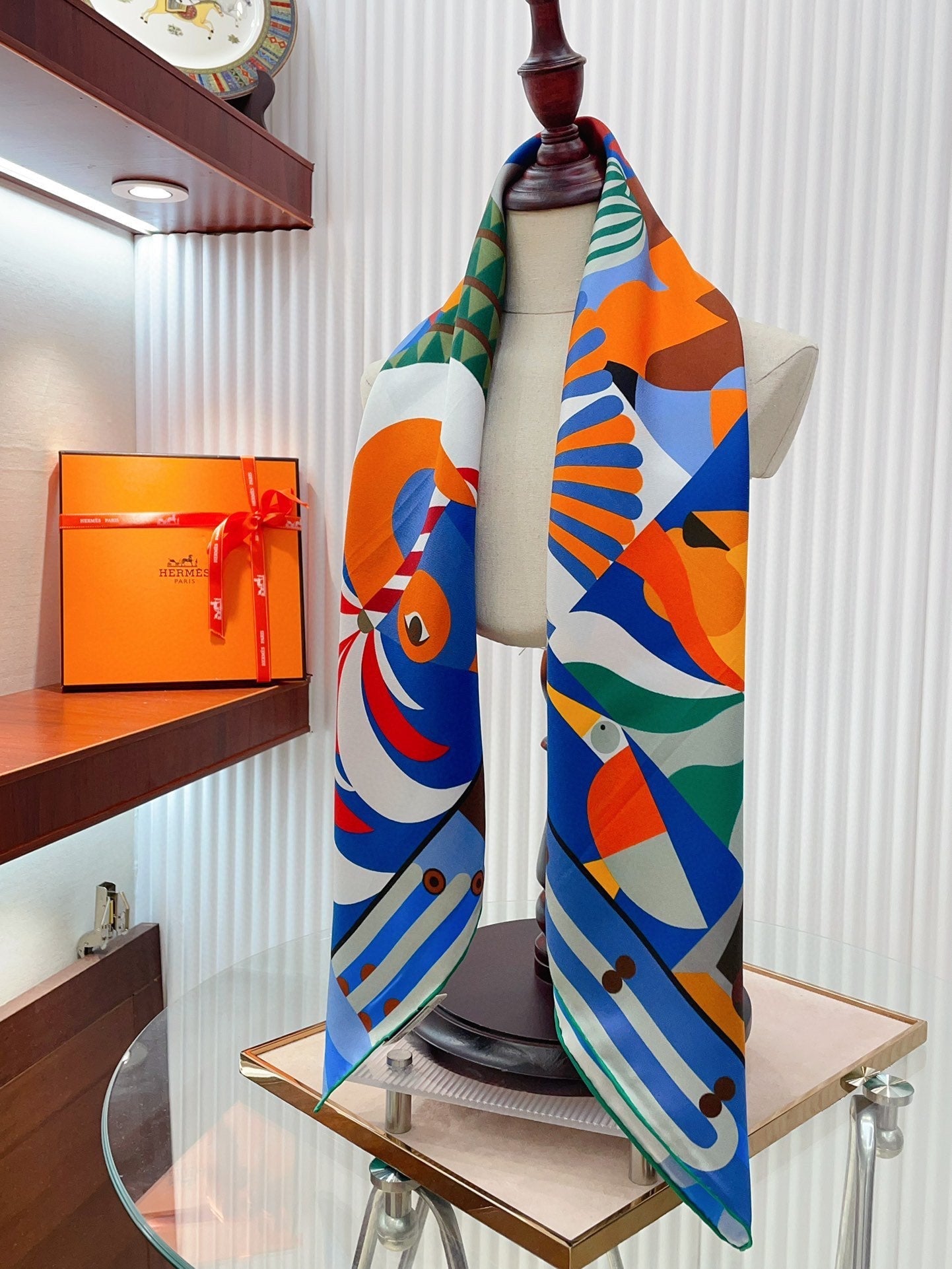Parade en Fanfare Scarf 90 CM In Colorful Silk Twill 193838