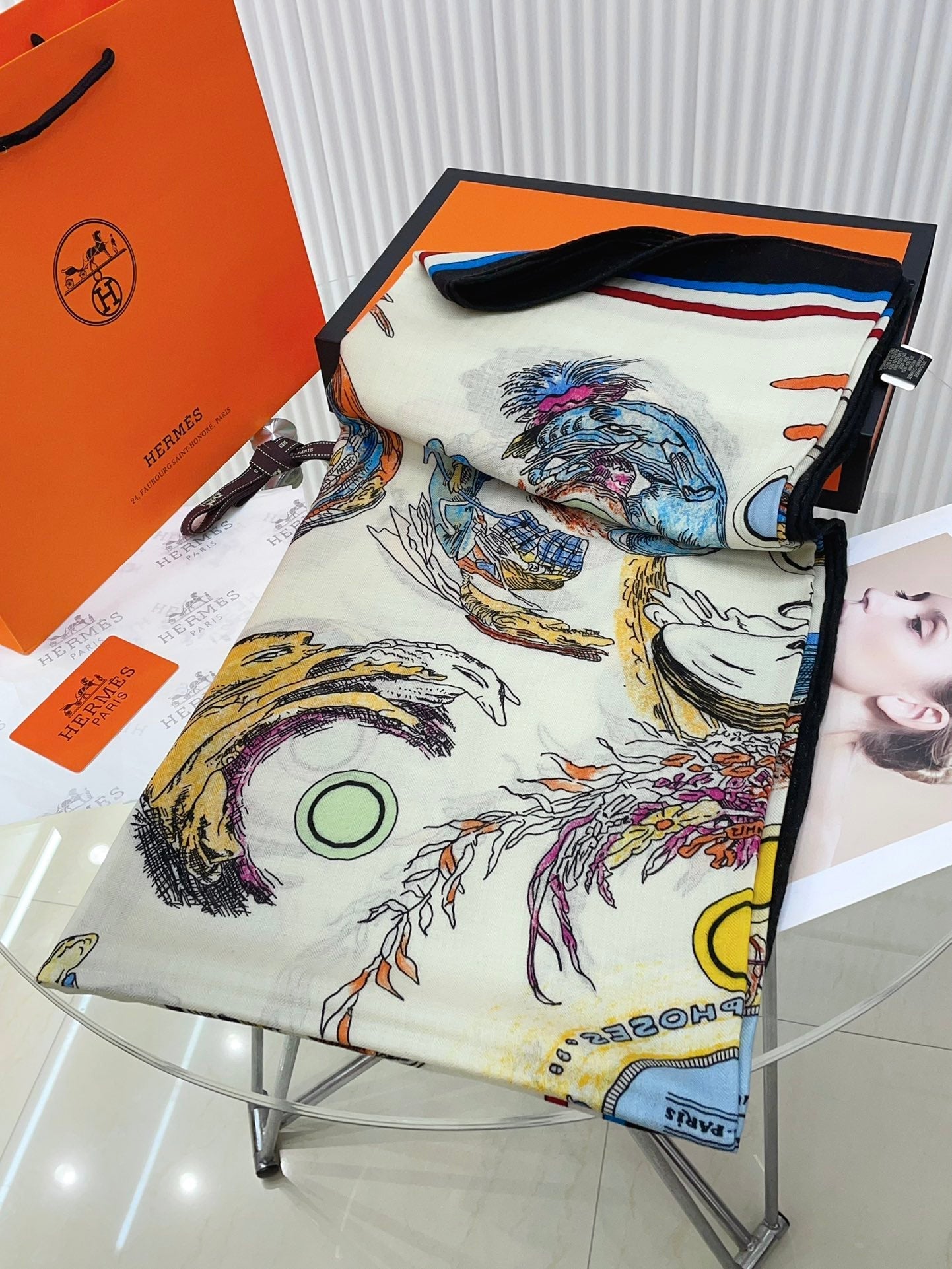 Les Anamorphoses Scarf 140 CM In White Cashmere And Silk 269265
