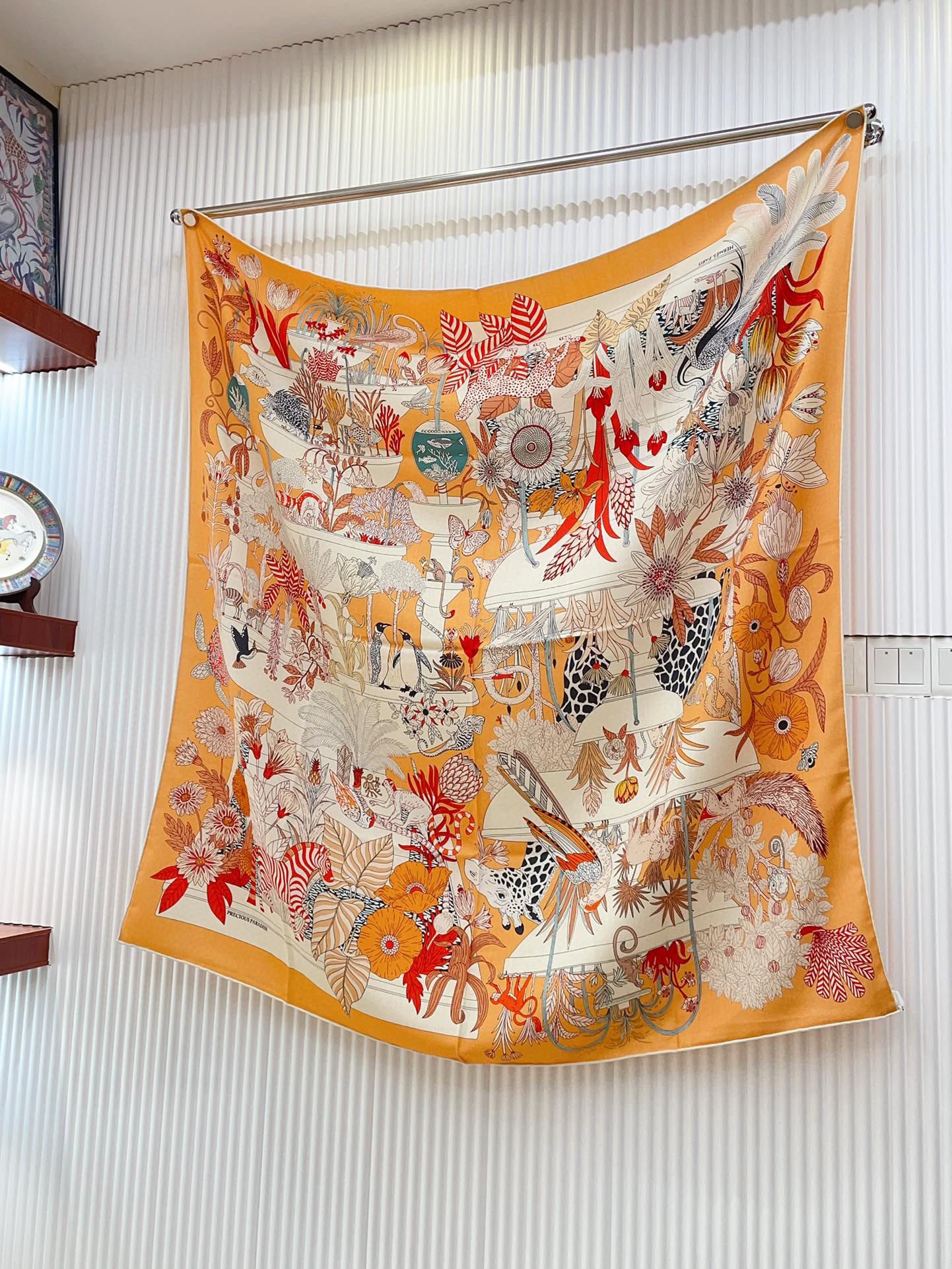 PRECIOUS PARADISE SCARF 135 CM IN COLORFUL CASHMERE AND SILK 379789