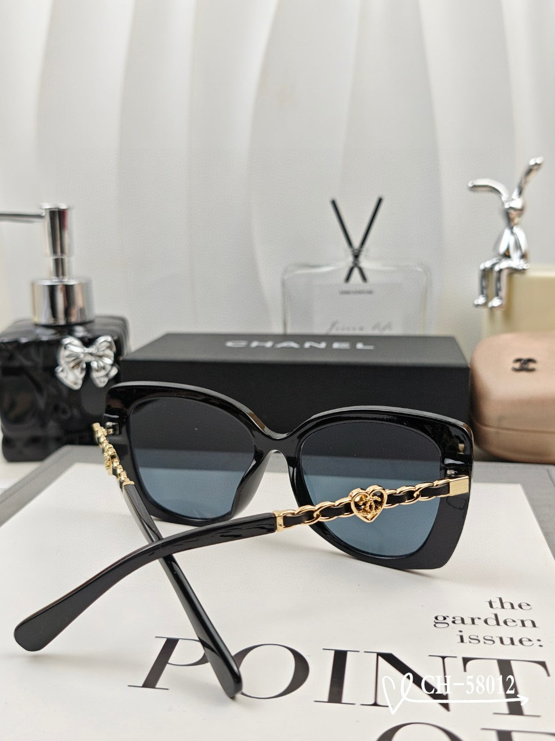 Chanel Sunglasses 560766