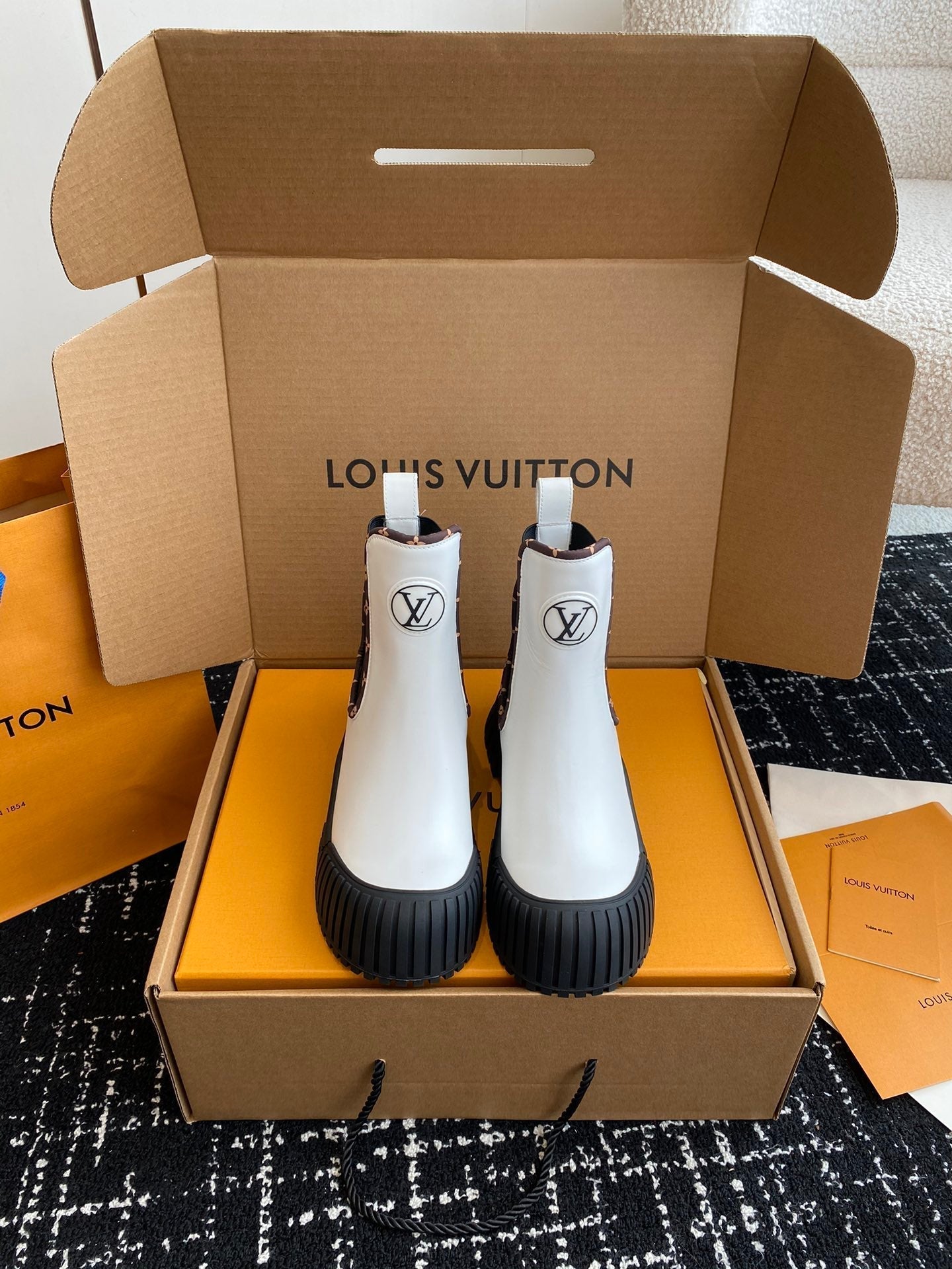 LV Ruby Flat Ankle Boot White Calfskin