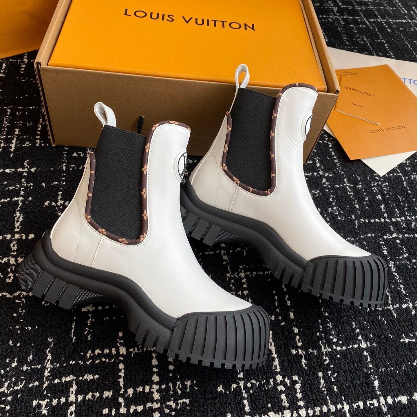 LV Ruby Flat Ankle Boot White Calfskin