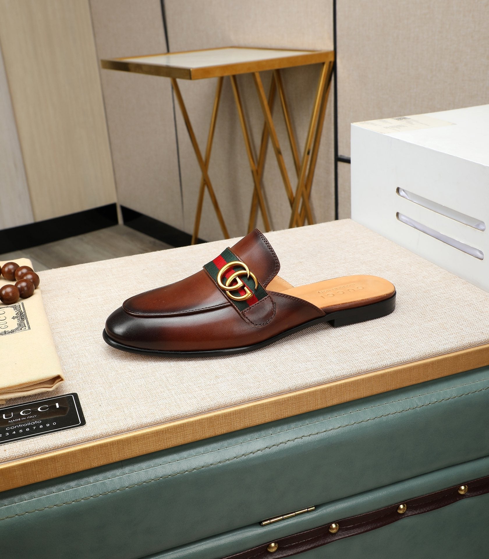 GG Men's Interlocking GG Mule Brown Cowhide 111484