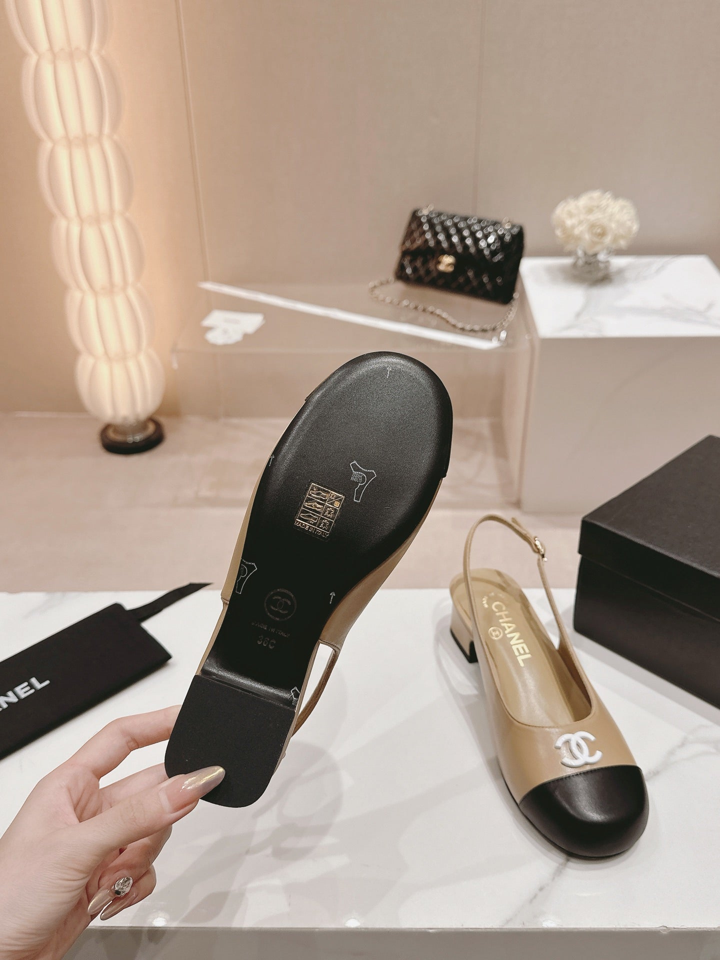 CC 2024 SLINGBACKS 40MM BEIGE BLACK LAMBSKIN