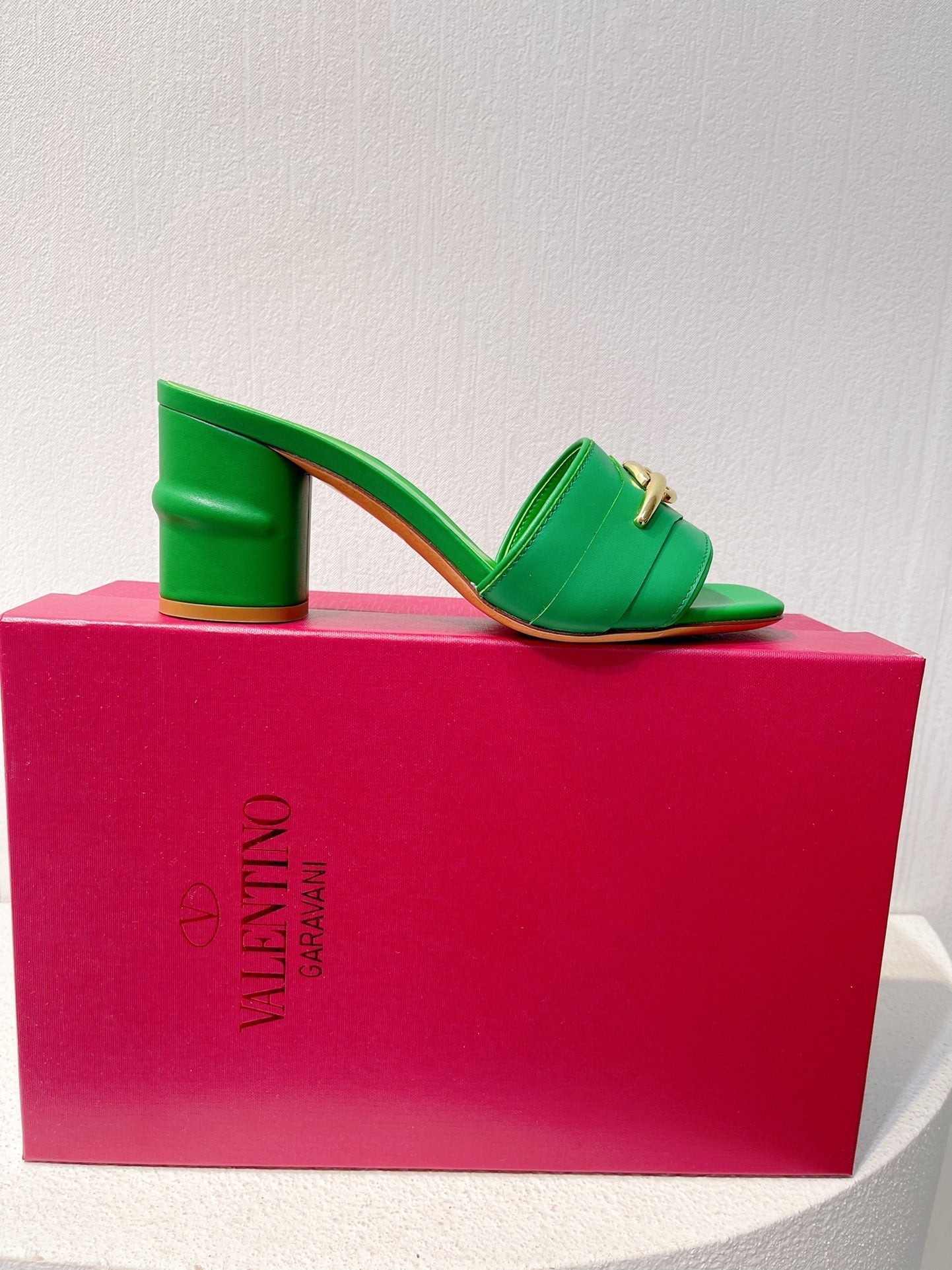 VT Leather Mules Green Cowhide 292869
