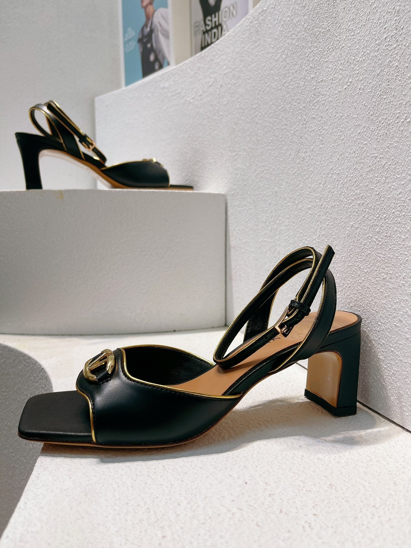 VT Sandals Heels 50mm Black Cowhide 292767