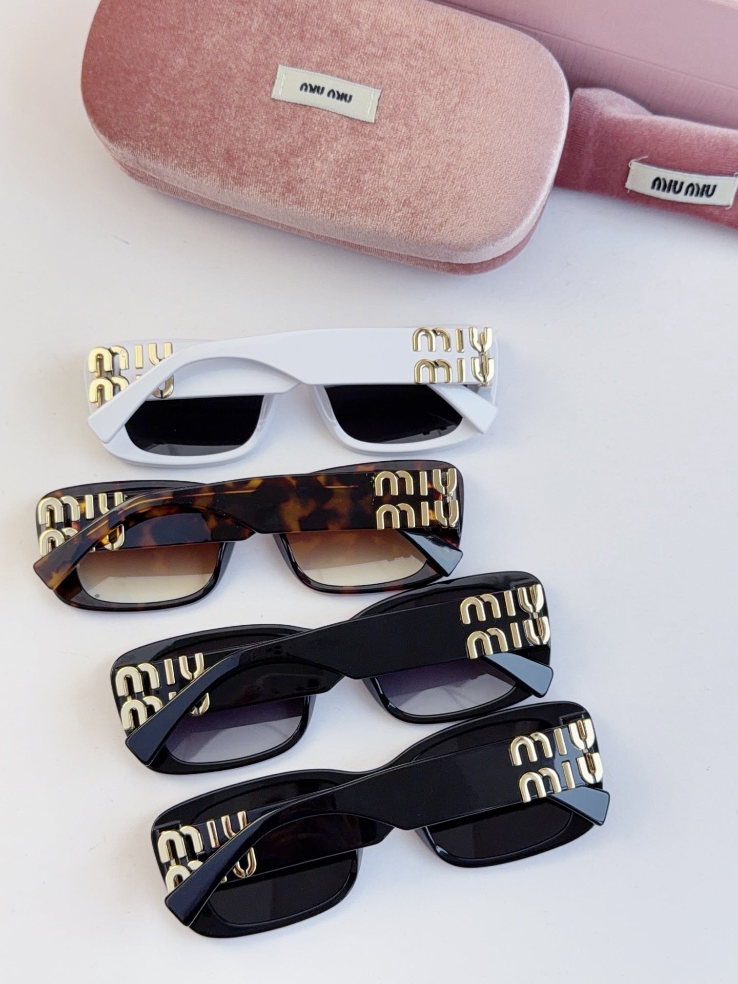 Miumiu Sunglasses MU7YS