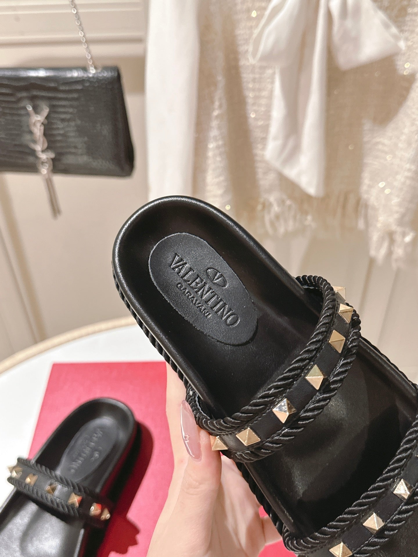 VT Rockstud Sandals Black Espadrilles Cowhide 328131