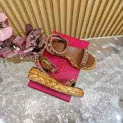 Rockstud Flatform Sandal 45mm In Brown Mix Brownish Pink Calfskin And Raffia 102842