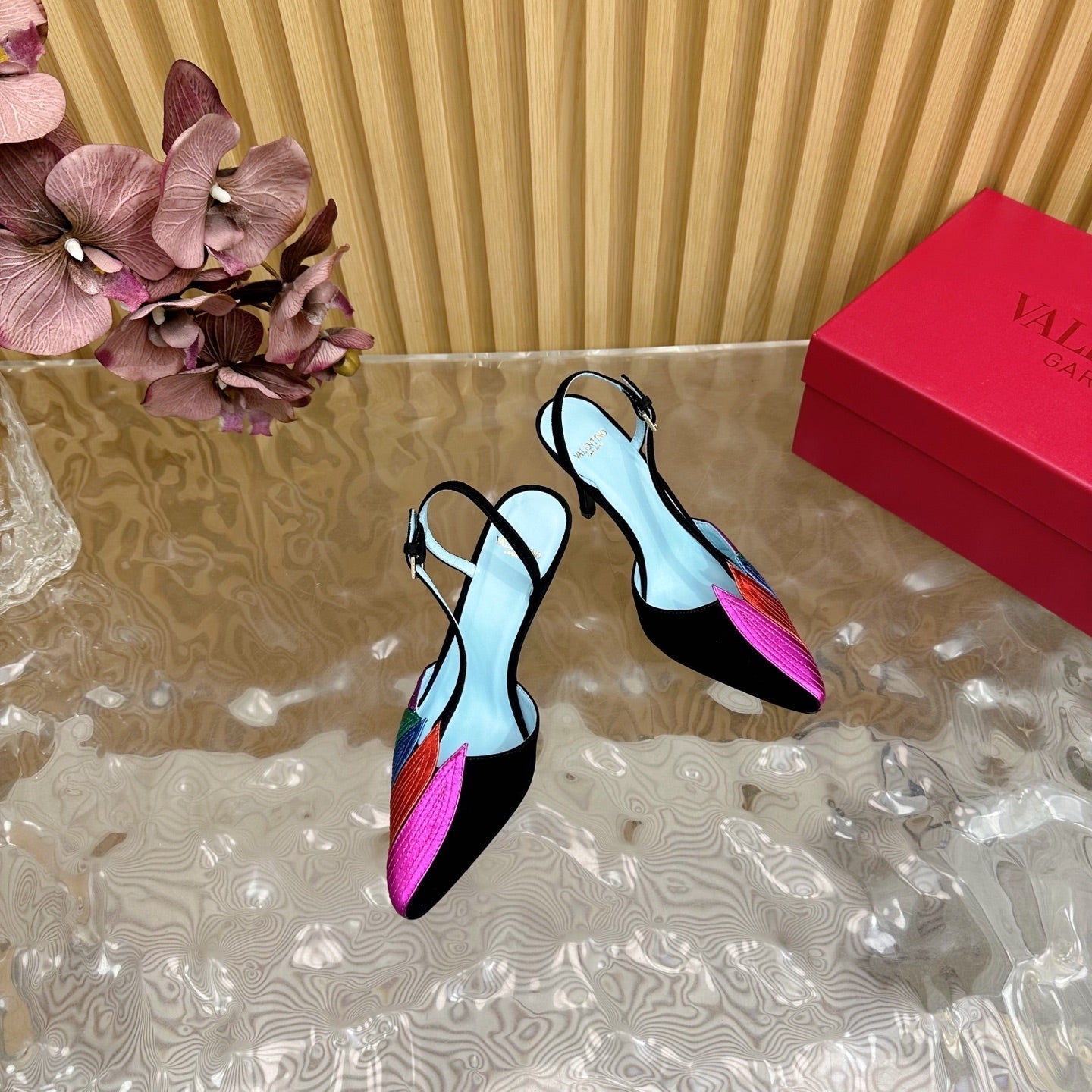 VT 25 Foil foliage Slingback Black Cowhide 353030