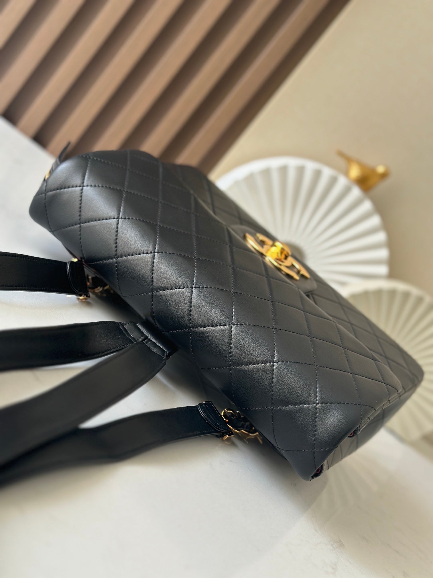 CC 2025 Backpack 30cm Black Gold Backpack Sheepskin 298105