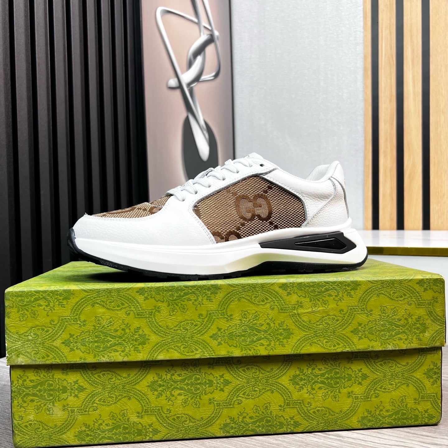 GG Men's Supreme Sneaker White Brown Cowhide 531199