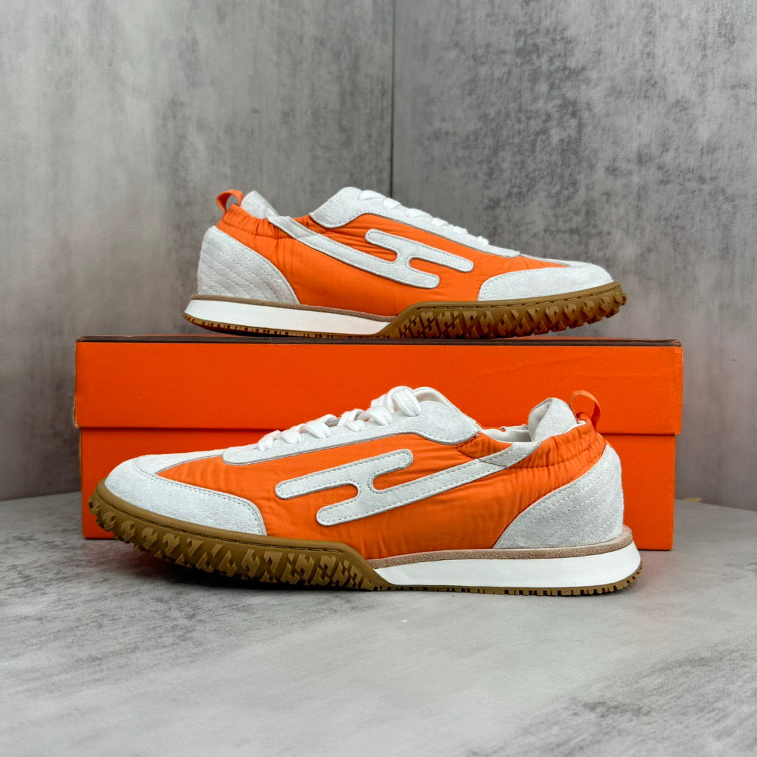 HM Men's Jet Sneaker White Orange Suede 656857