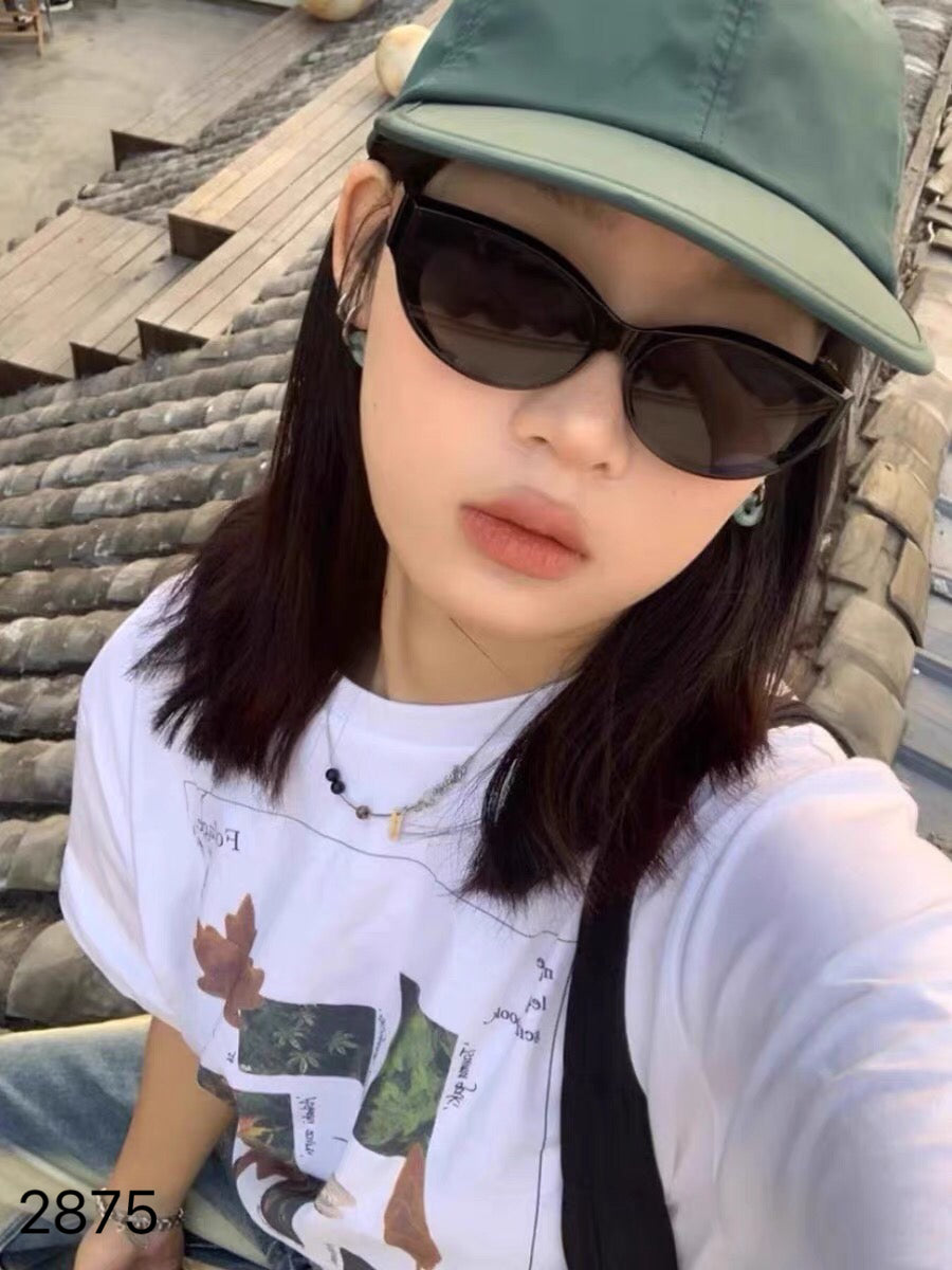 Gucci Sunglasses 559568