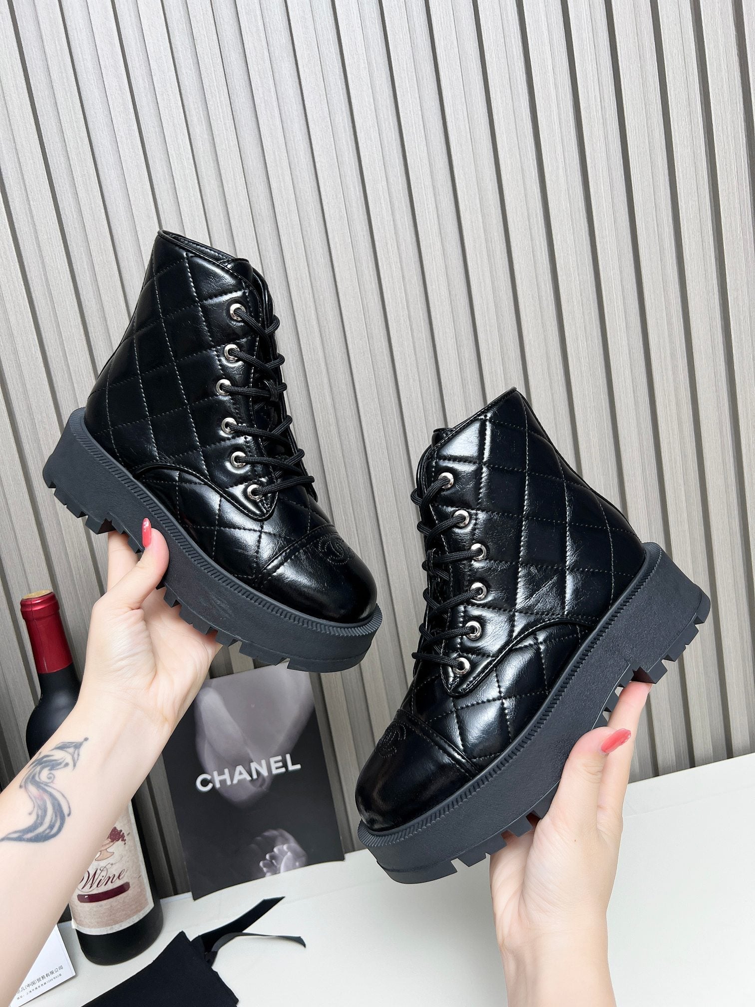 CC Combat Boots In Glossy Black Quilted Lambskin  944580