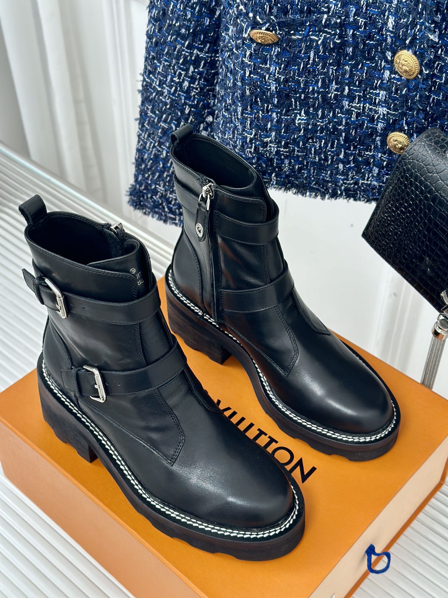 LV Beaubourg Ankle Boot 30mm Black Calfskin