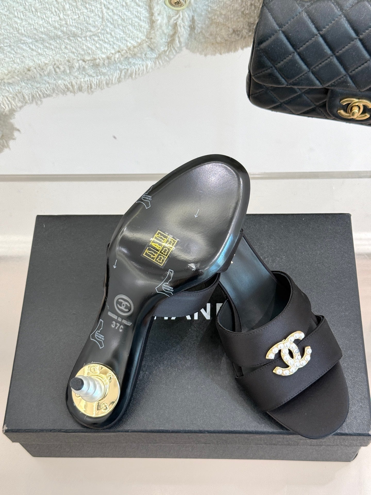 CC 25 Mules Black Silk Lambskin 308777