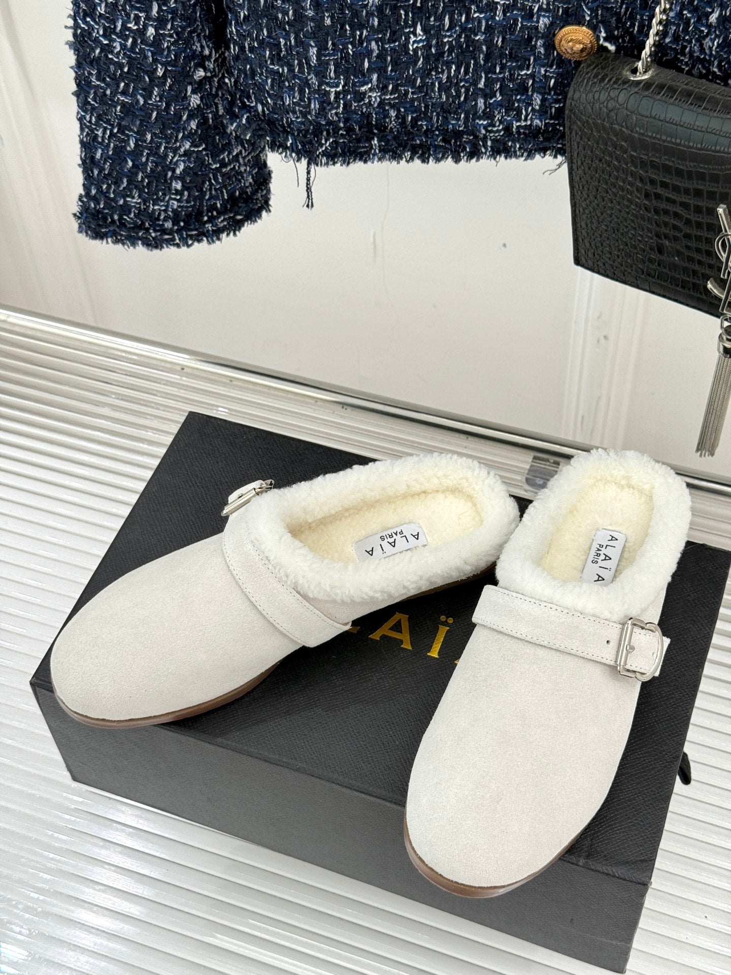 Alaia 25WF slippers belt buckle white suede wool 472228