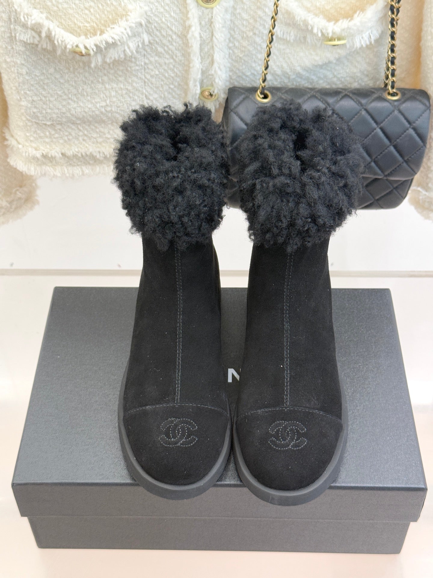 CC 25s Ankle Boots Black Suede Wool 512069