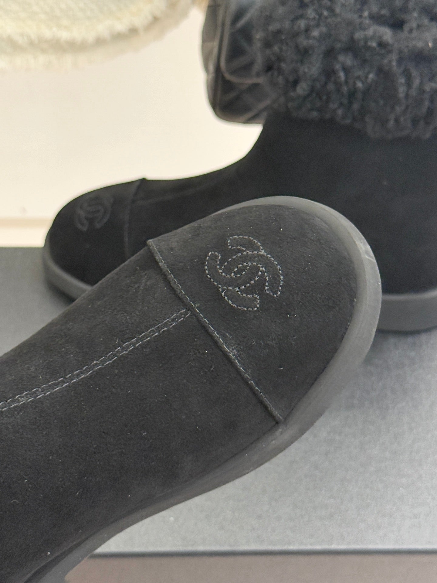 CC 25s Ankle Boots Black Suede Wool 512069