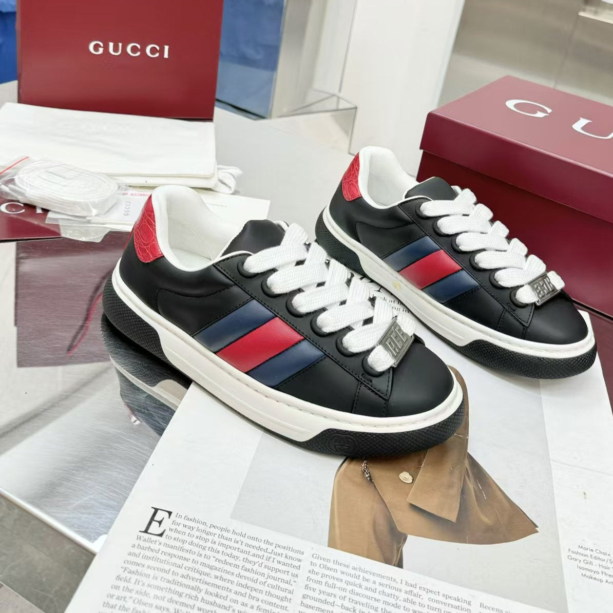 GG Men's ACE Sneaker Black Cowhide 574739