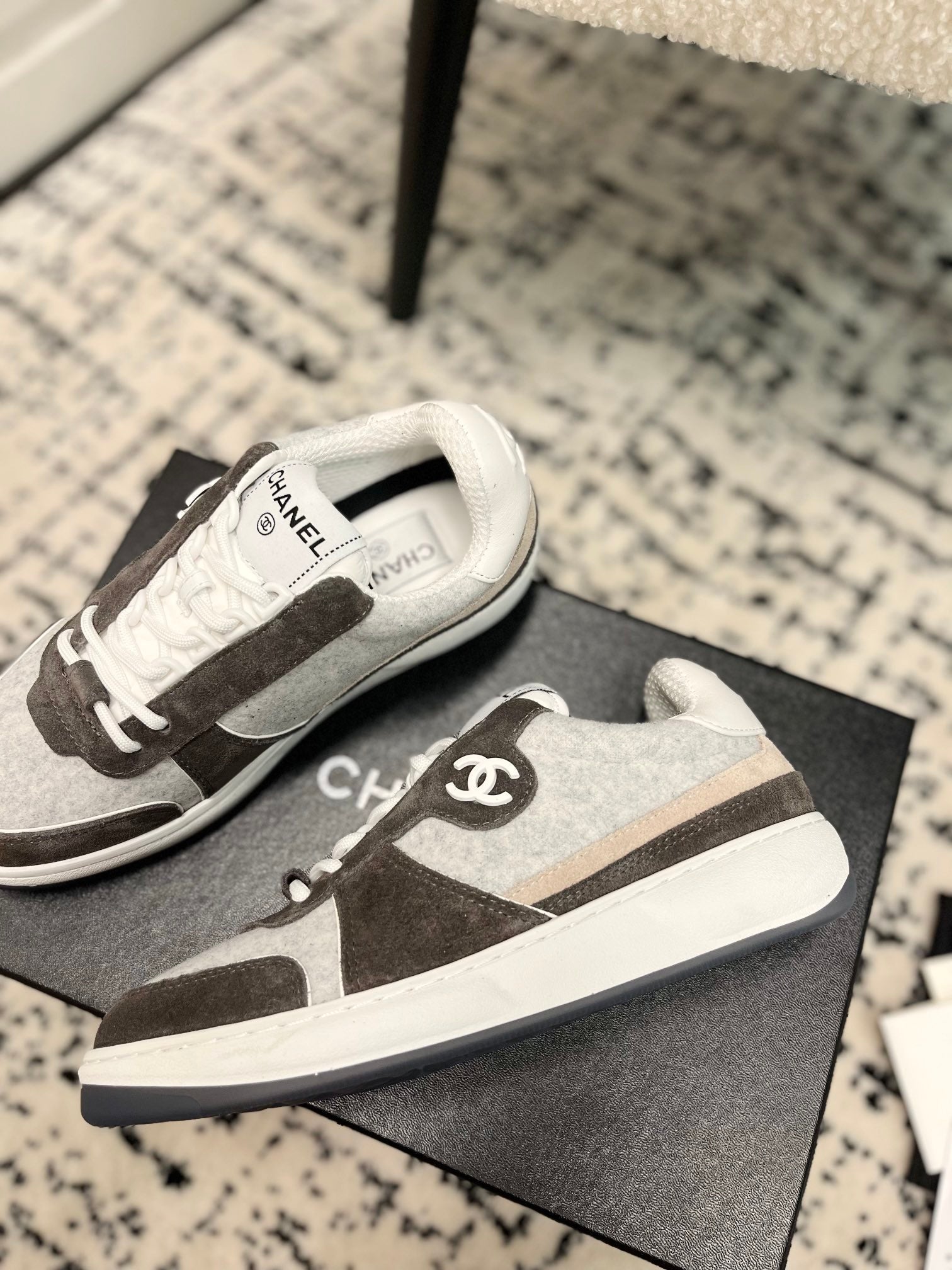 cc sneaker grey velvet dark brown suede