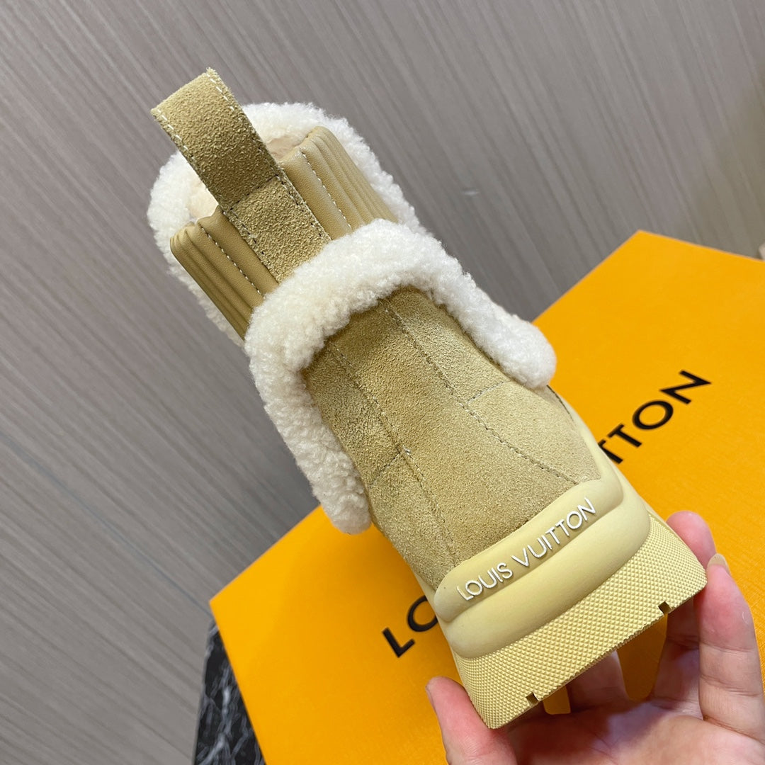 LV Ruby Flat Ankle Boot 50mm Beige Suede