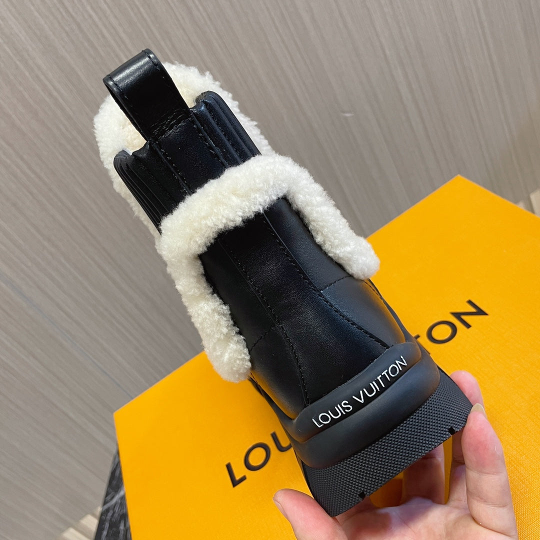 LV Ruby Flat Ankle Boot 50mm Glossy Black Cowhide