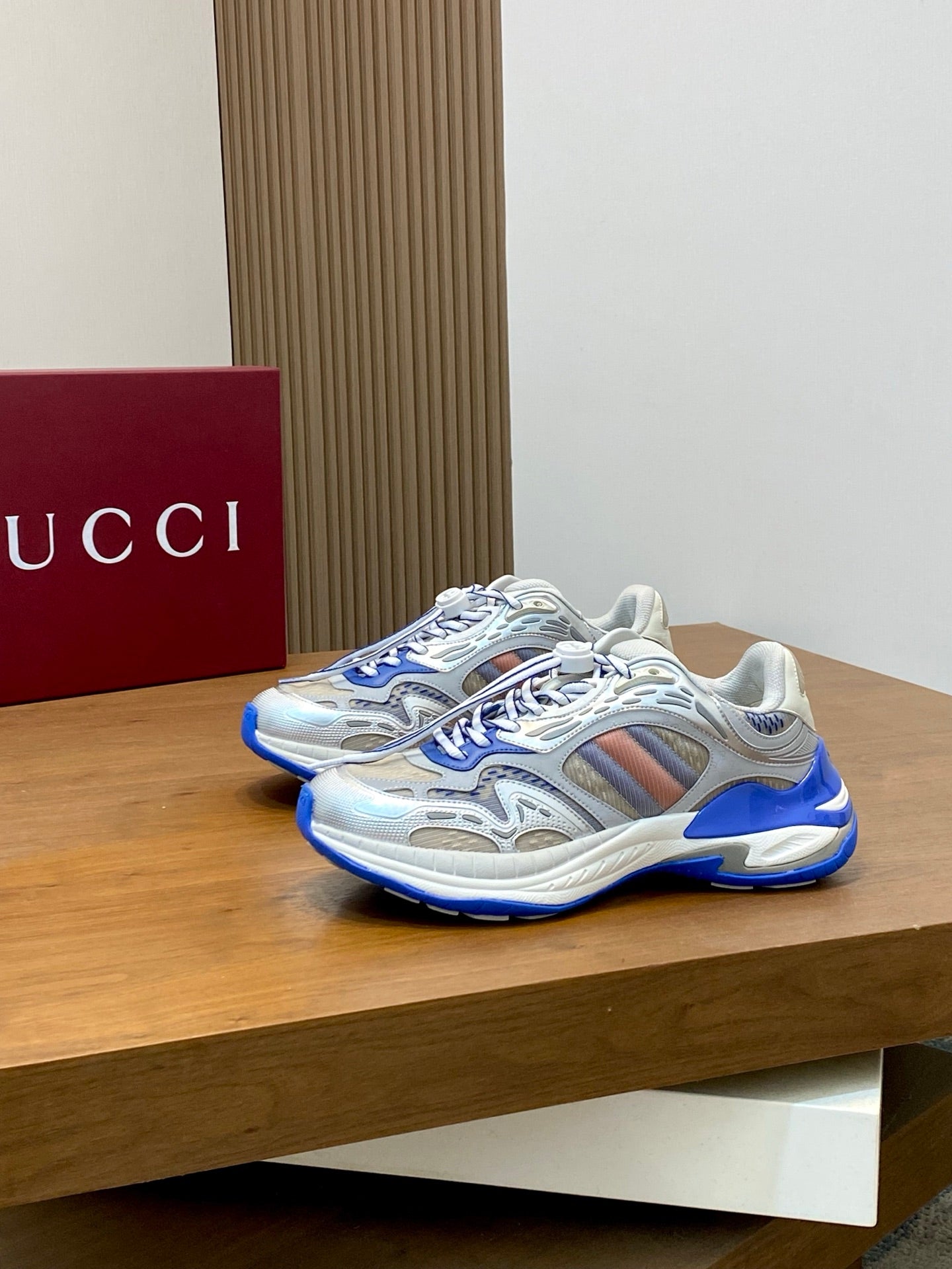 GG Men's 2.0 Sneakers Blue Grey Cowhide 720704