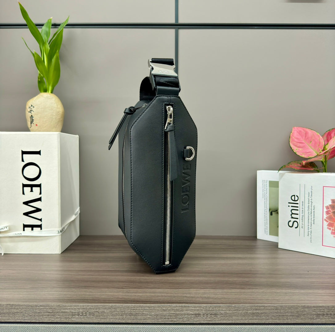 Loewe 2025 Convertible Sling Black Calfskin 274662