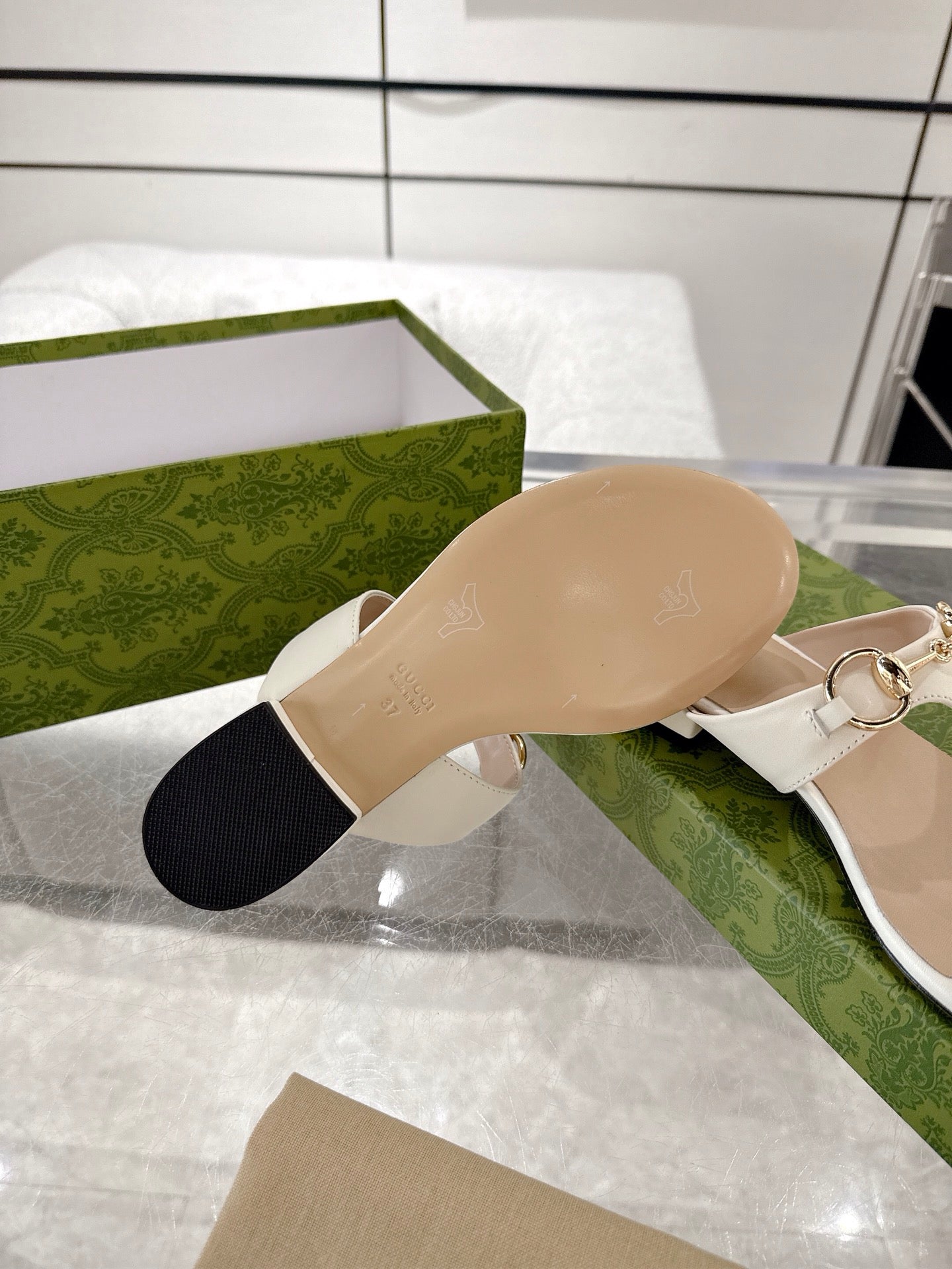 GC Horsebit Thong Sandals Ivory Leather 292476