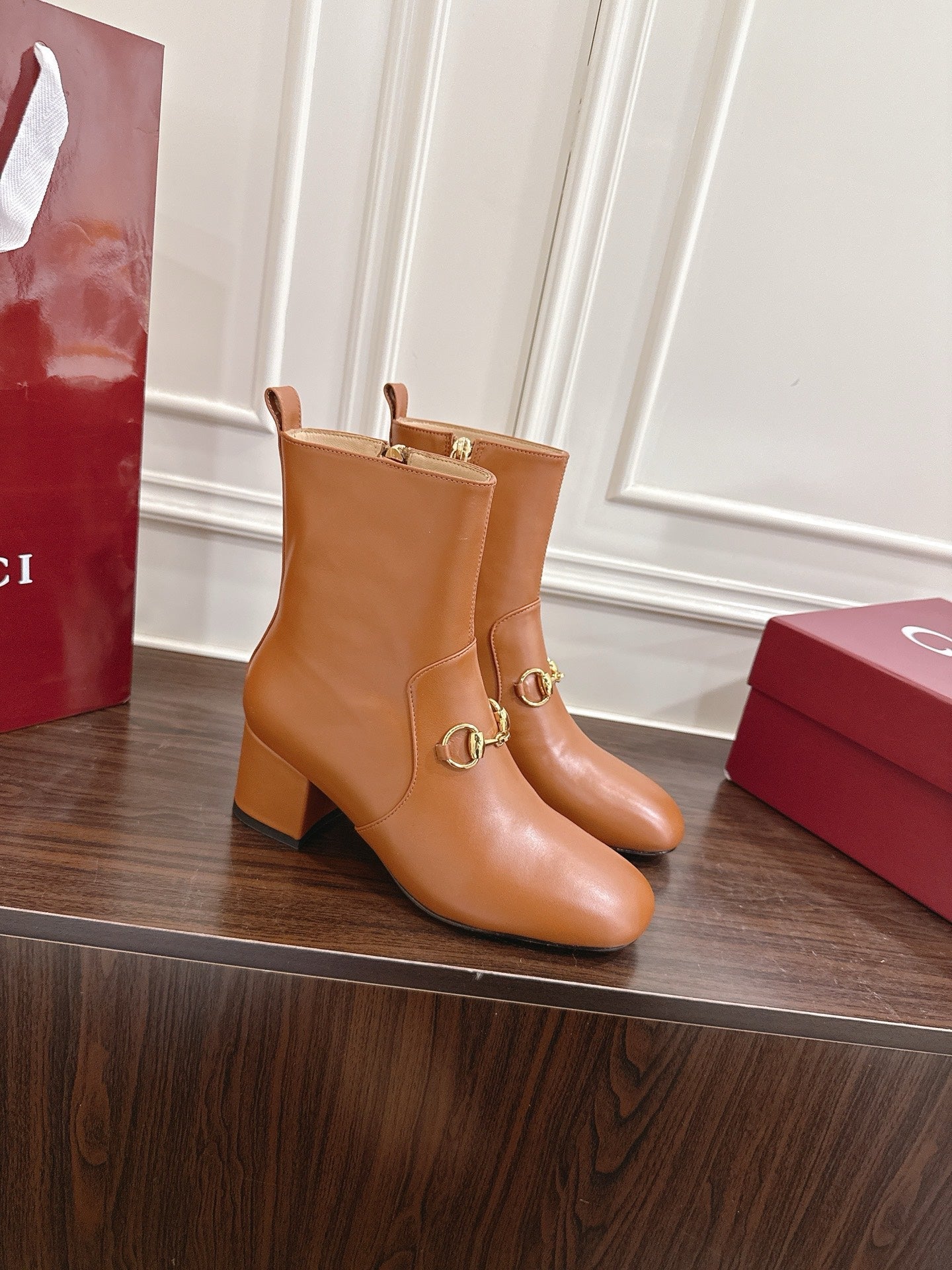 Gucci Horsebit Chunky Heel Ankle Boots Brown Cowhide 490561