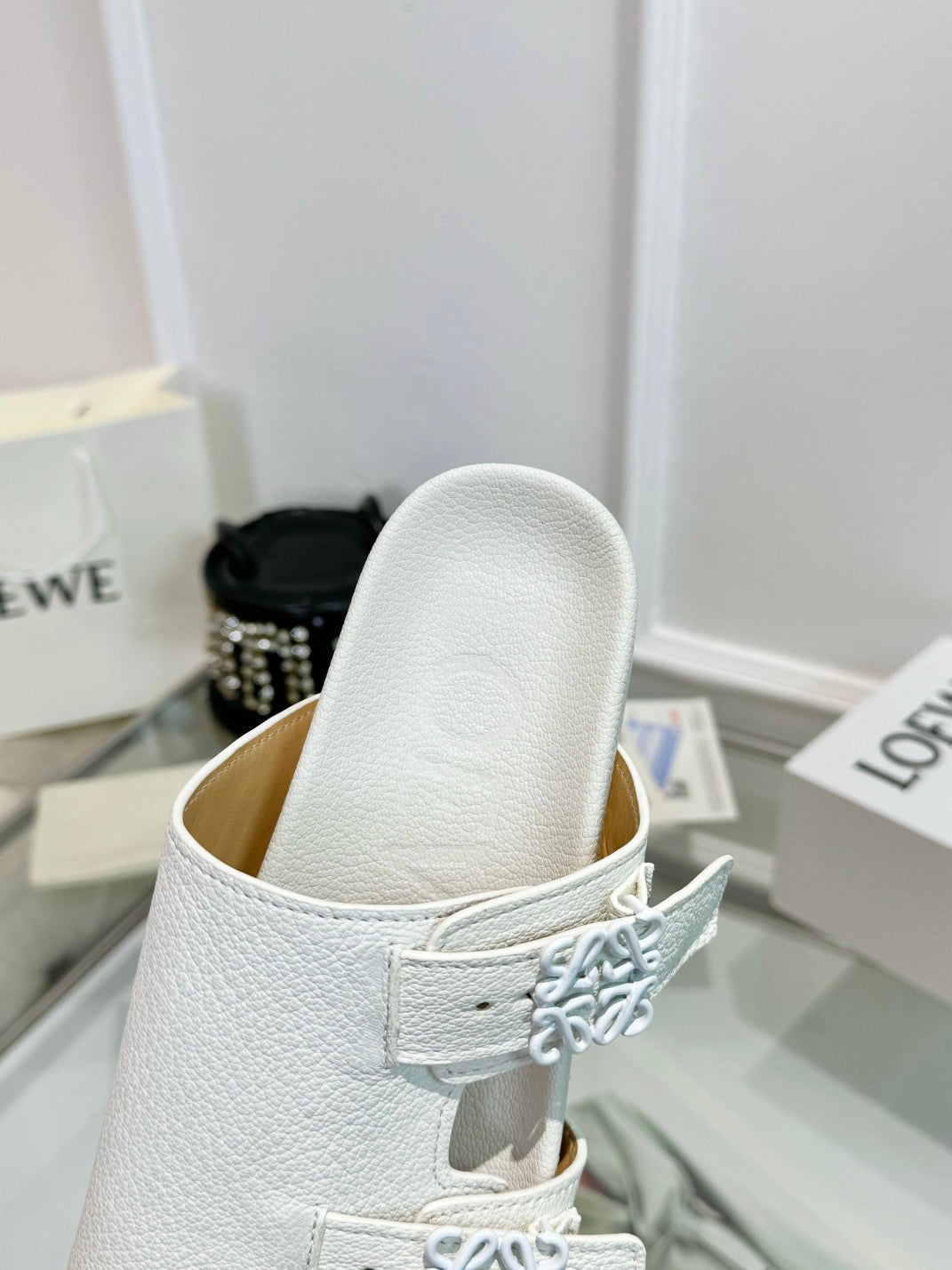 Loewe Ease Leather Slide White Sheepskin